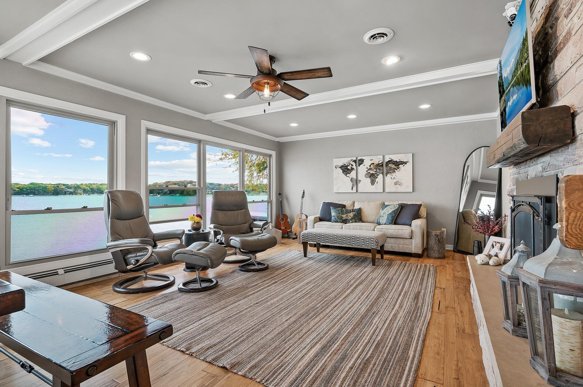 Prior Lake, Minnesota, 55372, United States, 2 Bedrooms Bedrooms, ,2 BathroomsBathrooms,Residential,Active,1999912