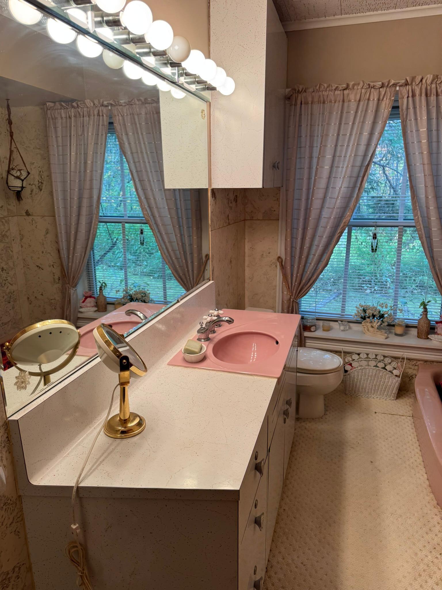 Silver Bay, Minnesota, 55614, United States, 3 Bedrooms Bedrooms, ,3 BathroomsBathrooms,Residential,Active,1953979