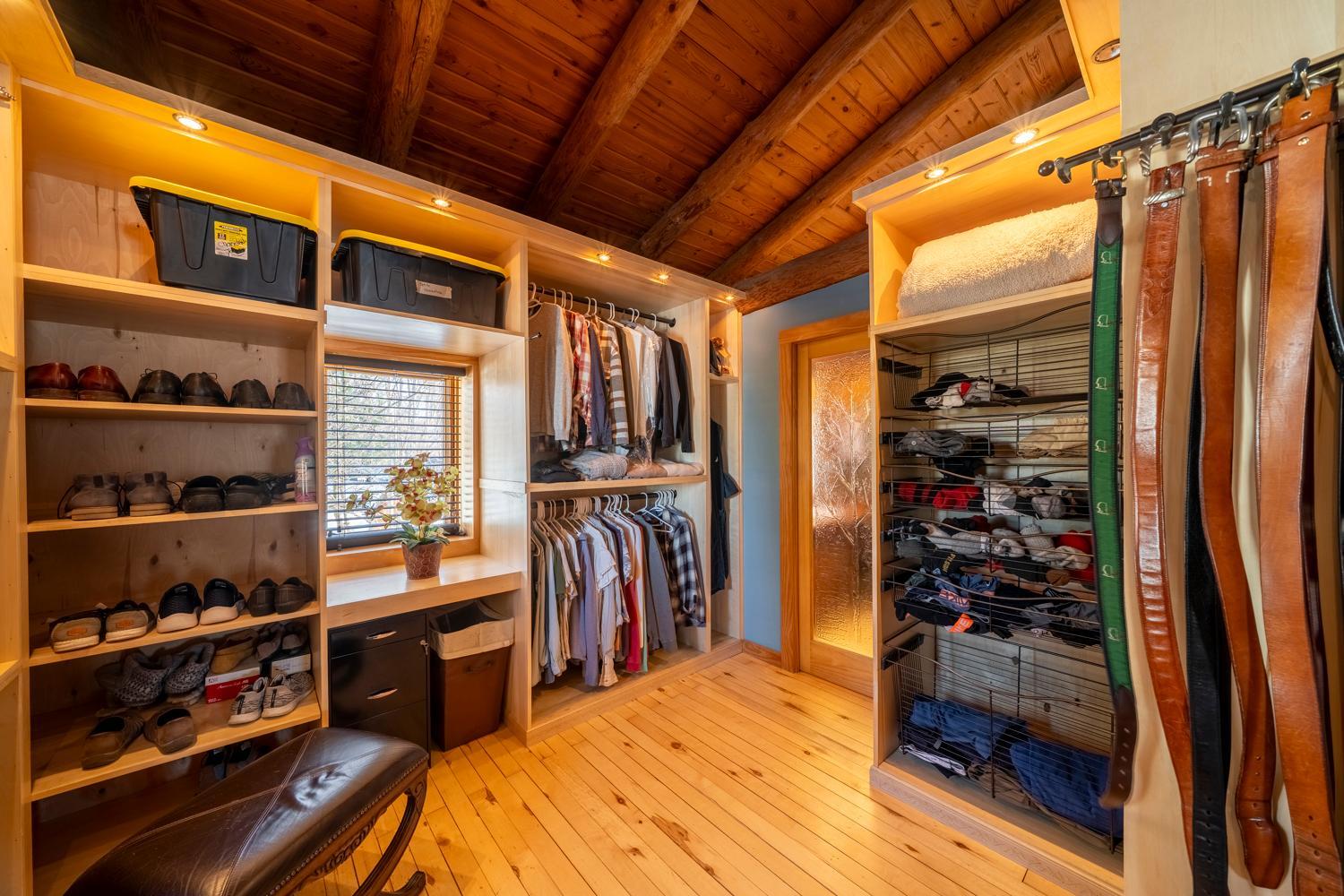 Detroit Lakes, Minnesota, 56501, United States, 3 Bedrooms Bedrooms, ,2 BathroomsBathrooms,Residential,Active,2017453