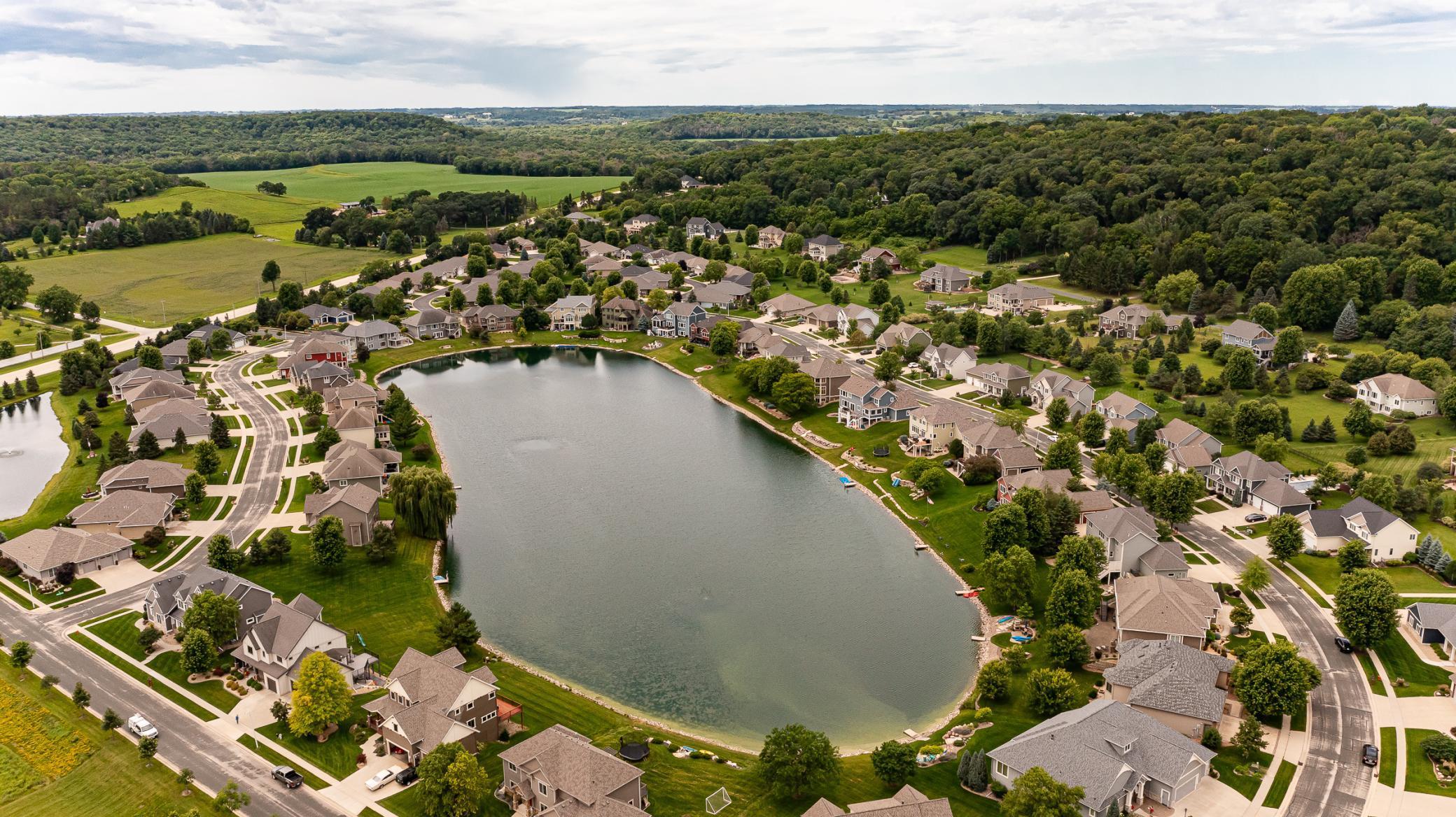 Rochester, Minnesota, 55902, United States, 6 Bedrooms Bedrooms, ,4 BathroomsBathrooms,Residential,Active,1888994
