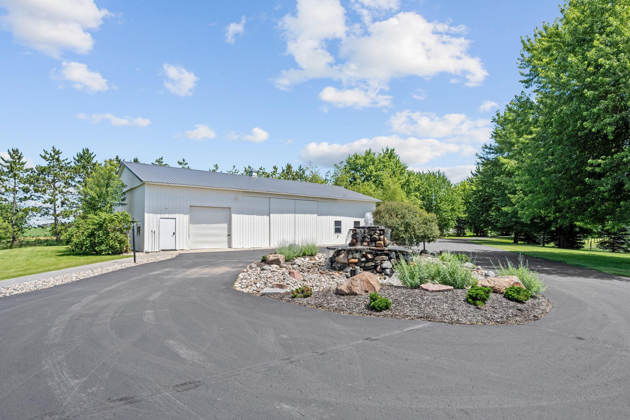 Elko, Minnesota, 55020, United States, 5 Bedrooms Bedrooms, ,5 BathroomsBathrooms,Residential,Active,1942358