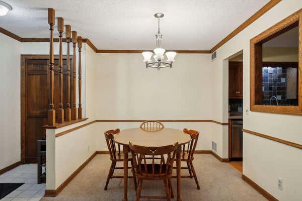 1720 3RD AVE S APT 305, MINNEAPOLIS, MN 55404, photo 3 of 32