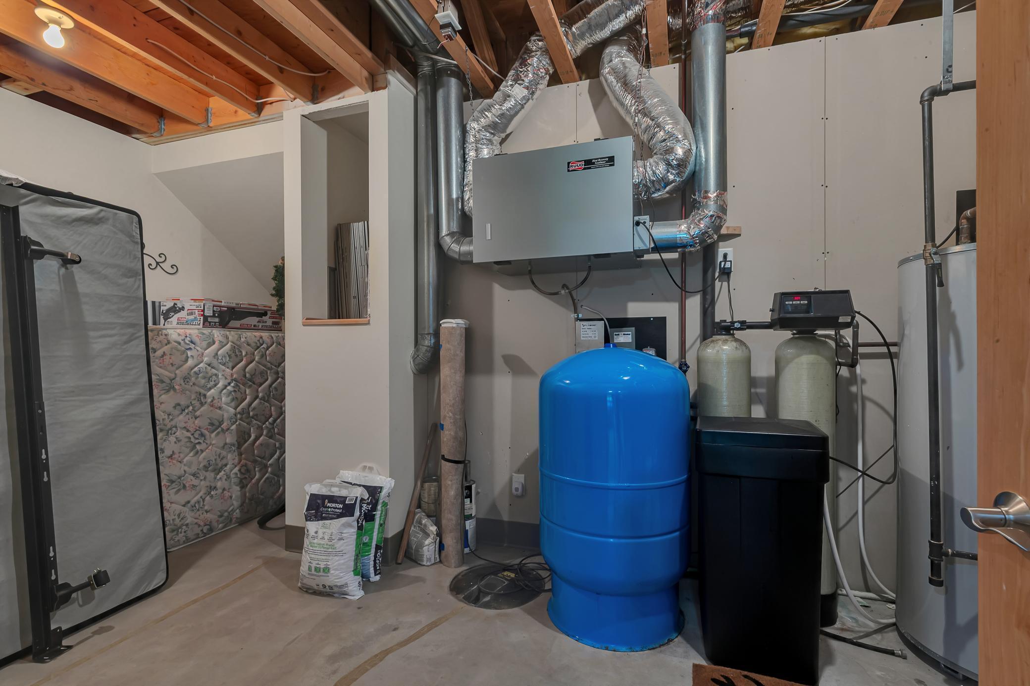 Saint Cloud, Minnesota, 56301, United States, 4 Bedrooms Bedrooms, ,3 BathroomsBathrooms,Residential,Active,1952283