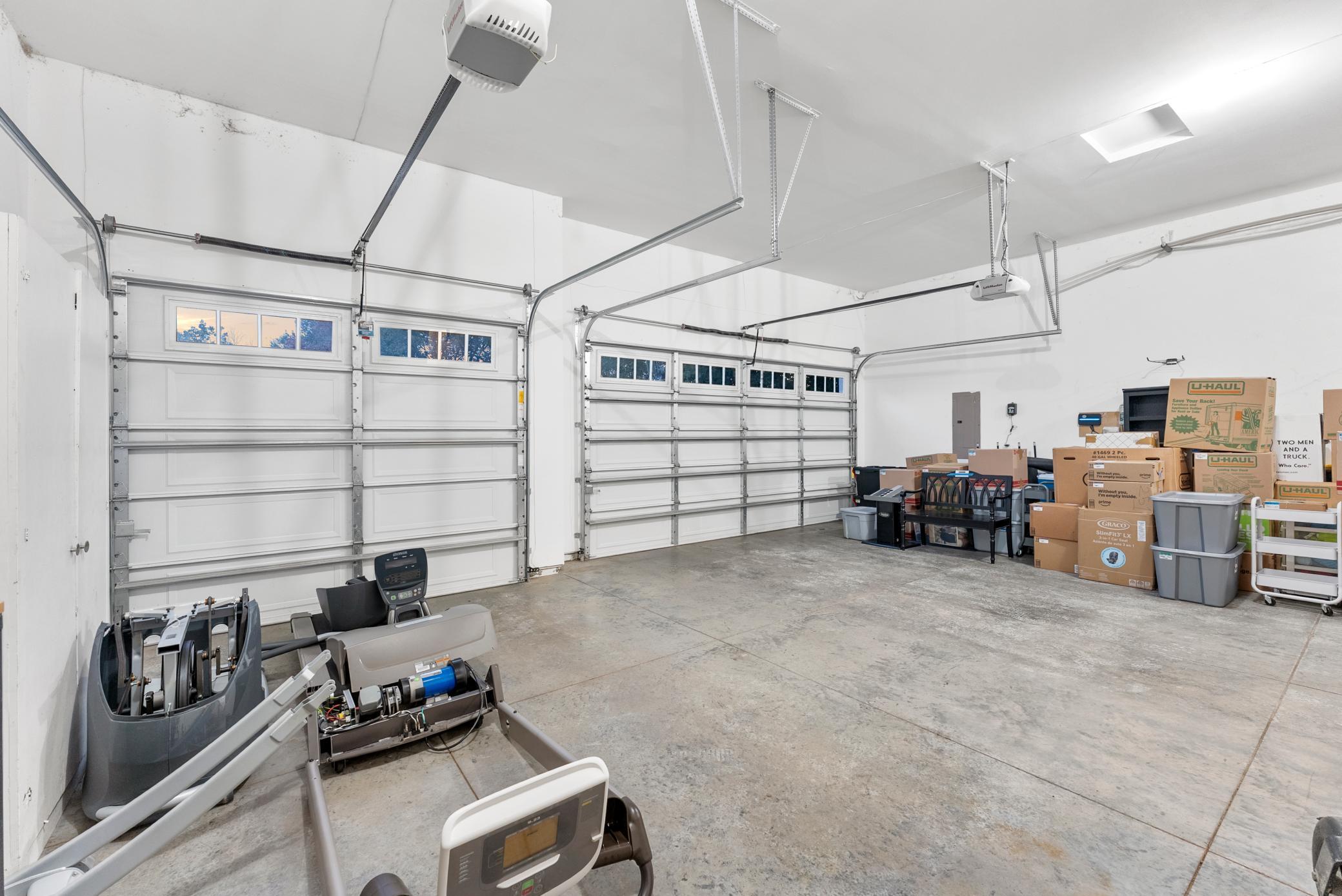 Andover, Minnesota, 55304, United States, 5 Bedrooms Bedrooms, ,5 BathroomsBathrooms,Residential,Active,1943833