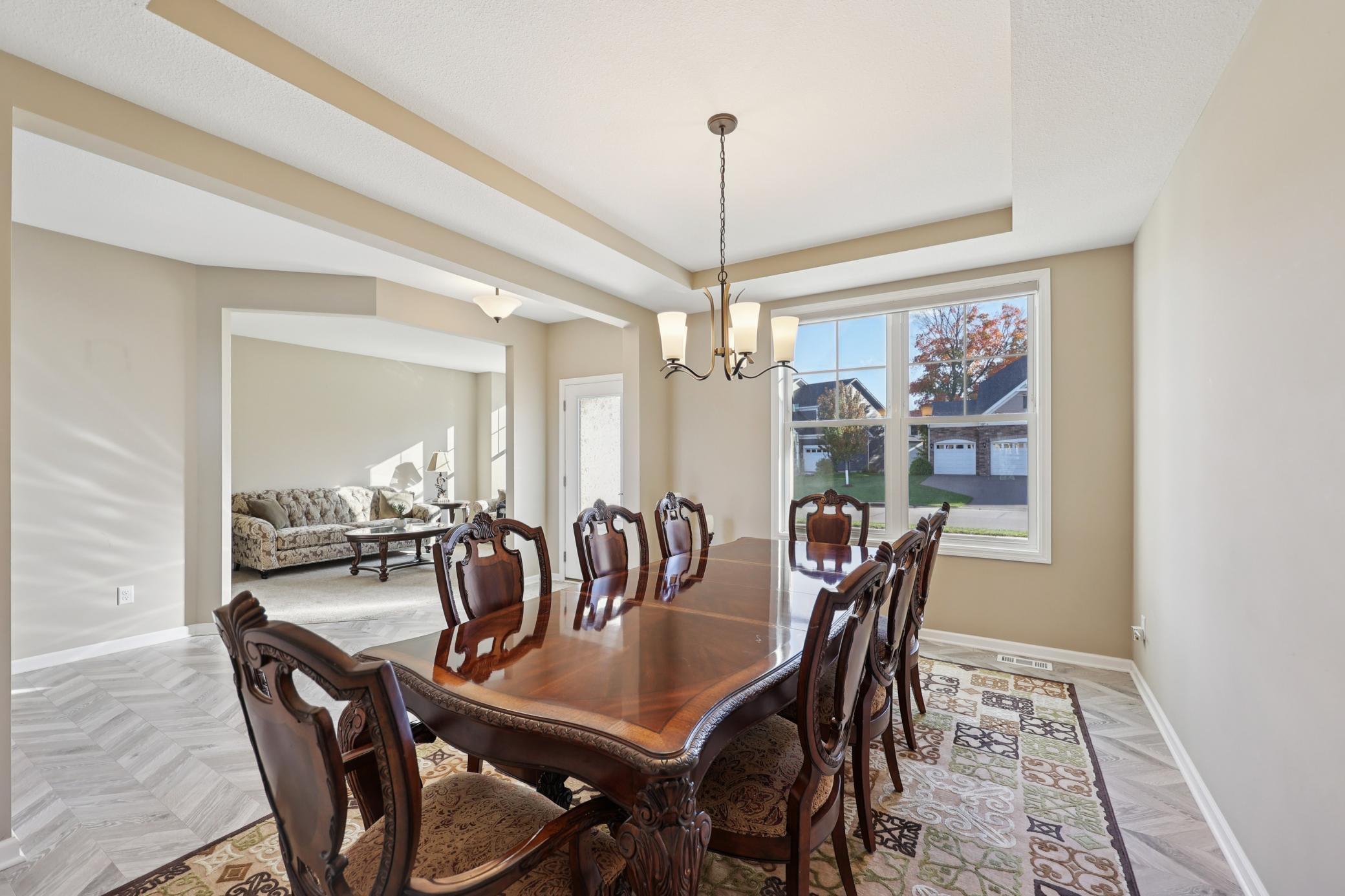 Eden Prairie, Minnesota, 55347, United States, 5 Bedrooms Bedrooms, ,6 BathroomsBathrooms,Residential,Active,2006884