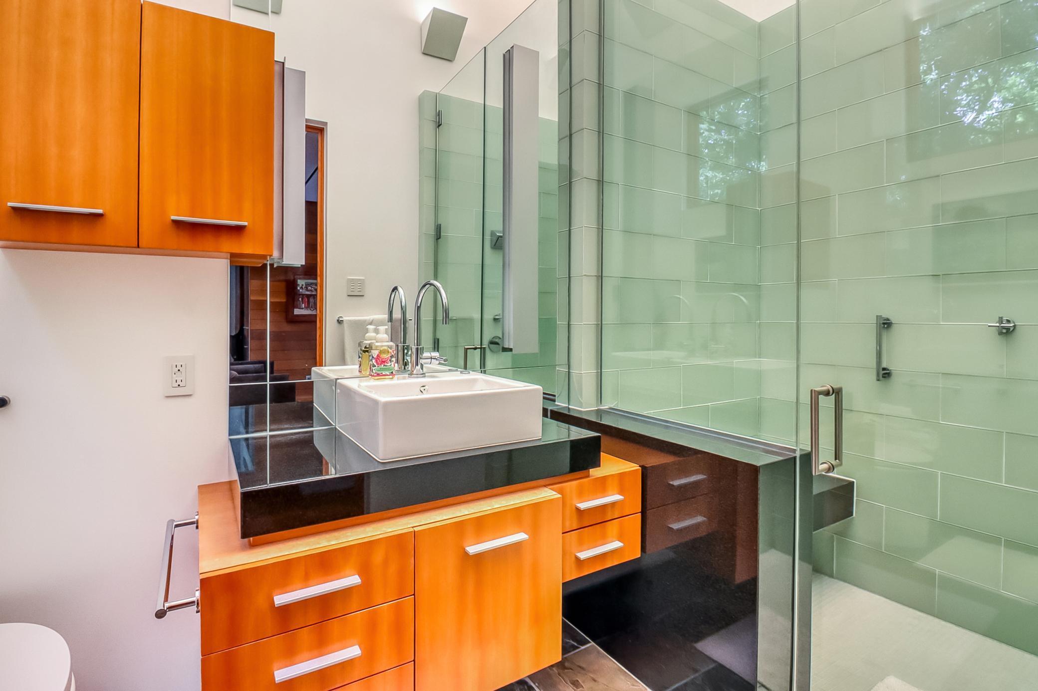 West Fargo, North Dakota, 58078, United States, 3 Bedrooms Bedrooms, ,4 BathroomsBathrooms,Residential,Active,2029762