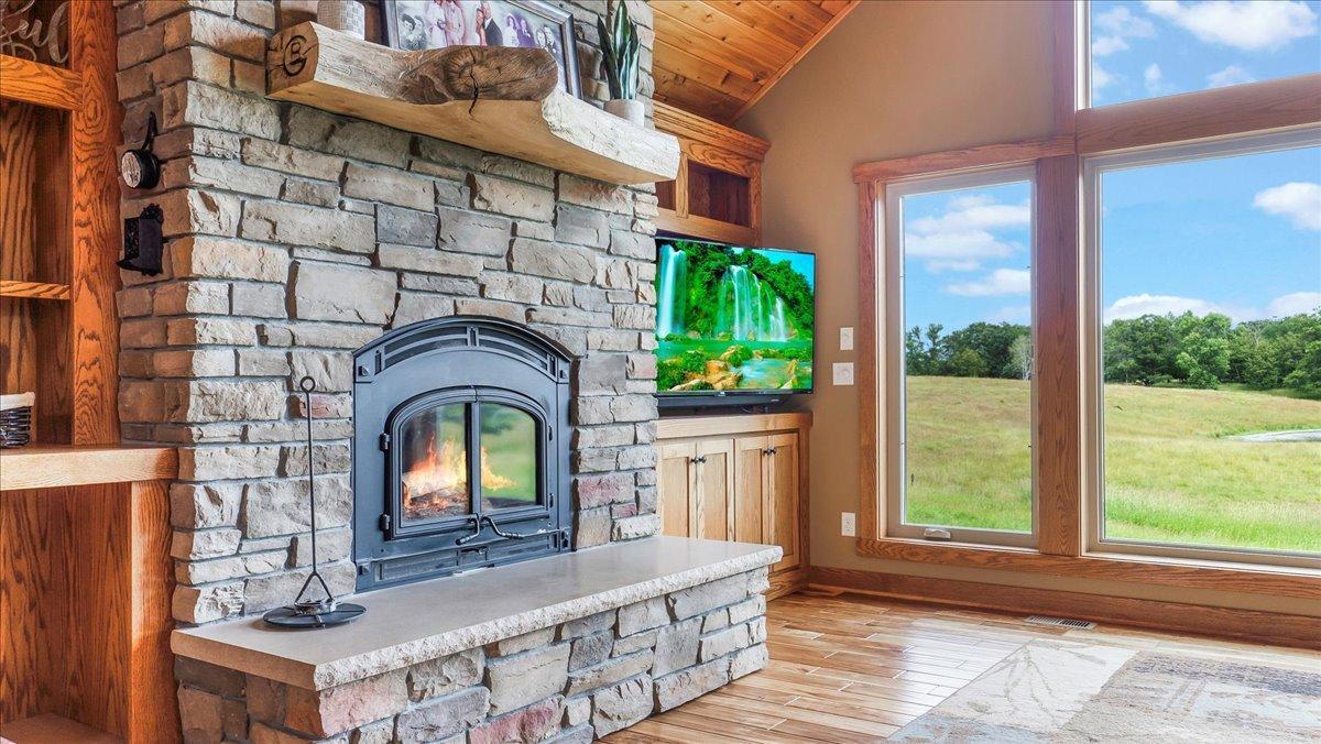 Long Prairie, Minnesota, 56347, United States, 5 Bedrooms Bedrooms, ,4 BathroomsBathrooms,Residential,Active,1952985