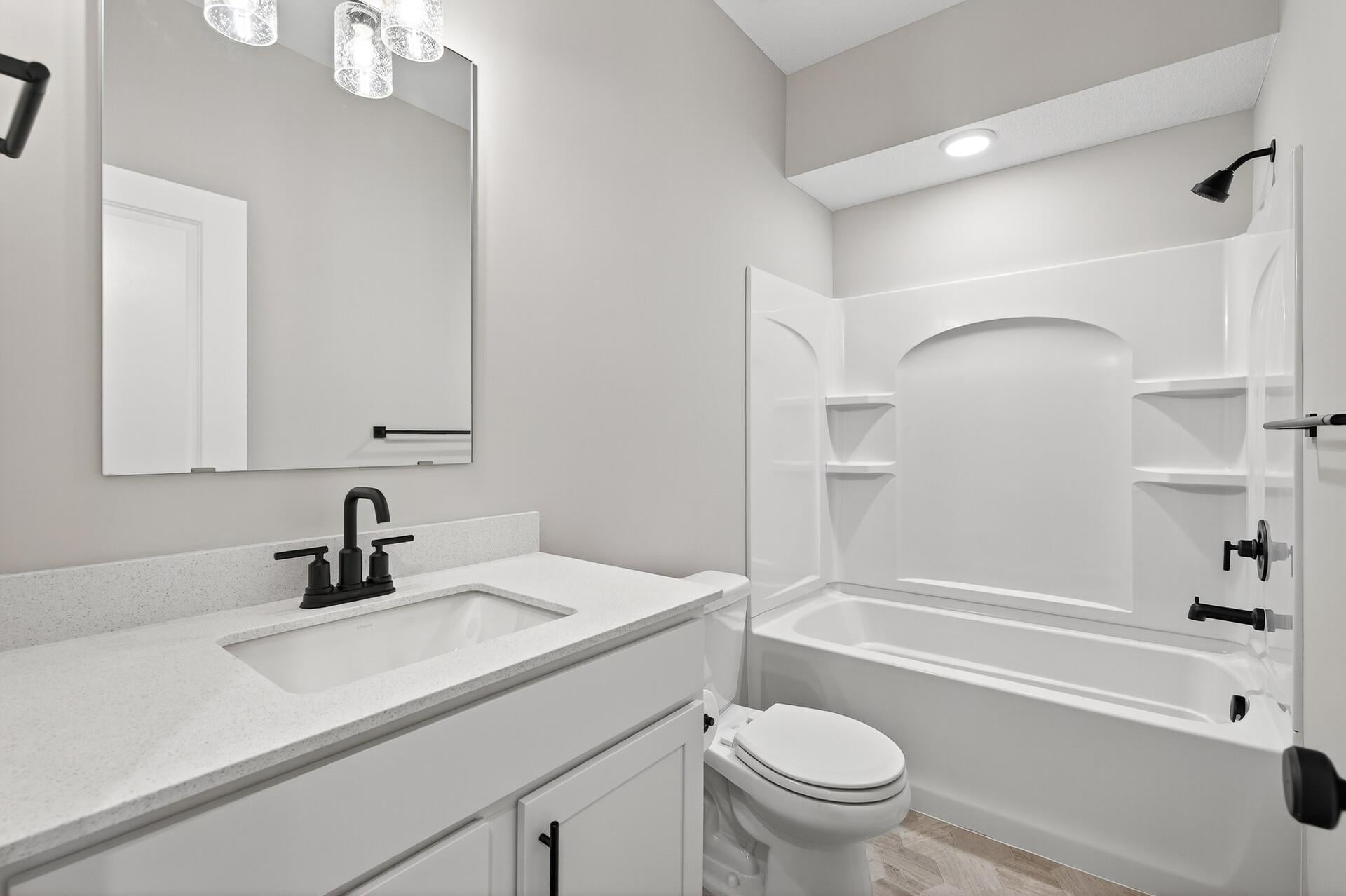 Saint Paul, Minnesota, 55116, United States, 4 Bedrooms Bedrooms, ,4 BathroomsBathrooms,Residential,Active,2003561