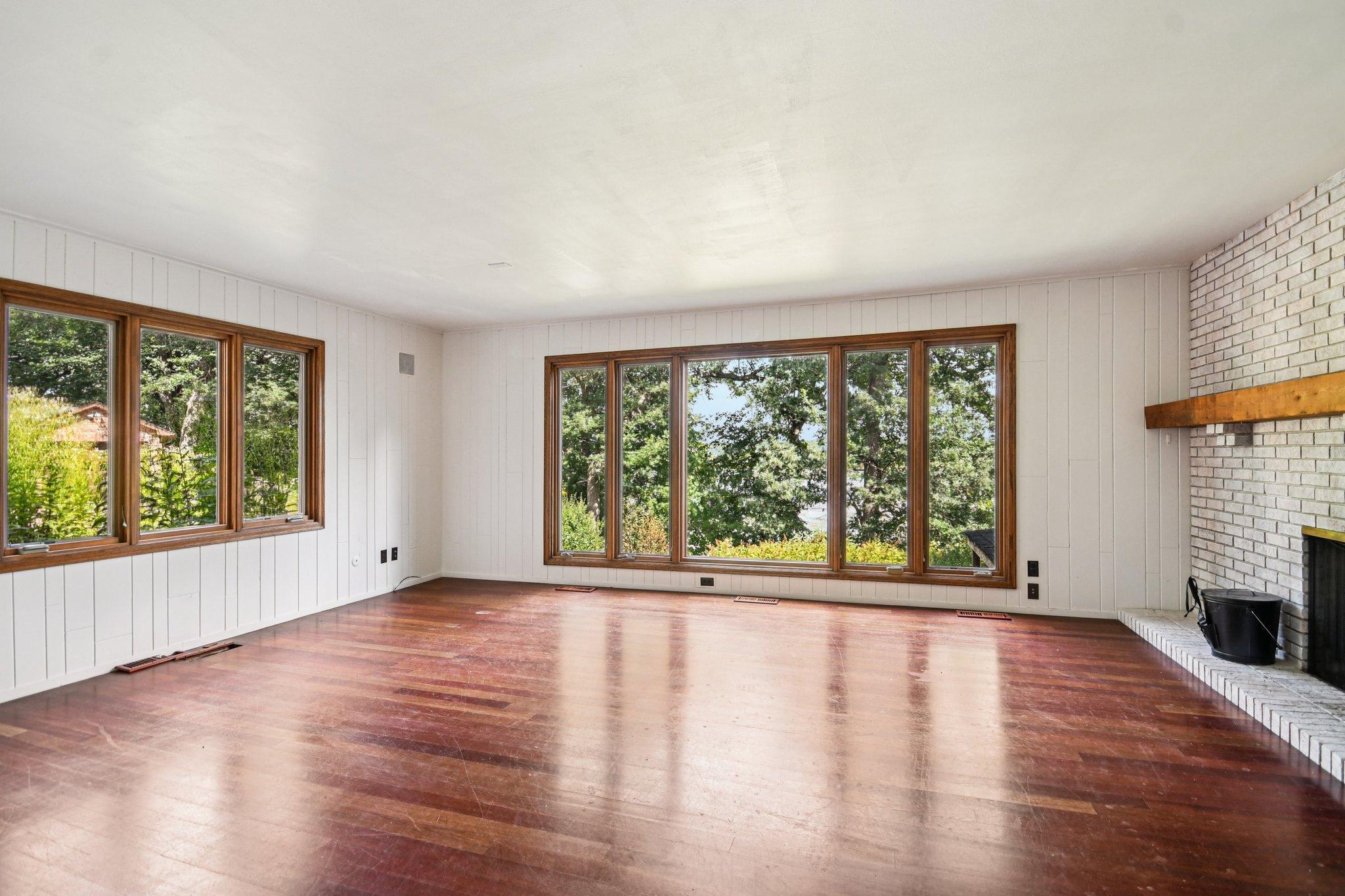 North Oaks, Minnesota, 55127, United States, 5 Bedrooms Bedrooms, ,5 BathroomsBathrooms,Residential,Active,1943773