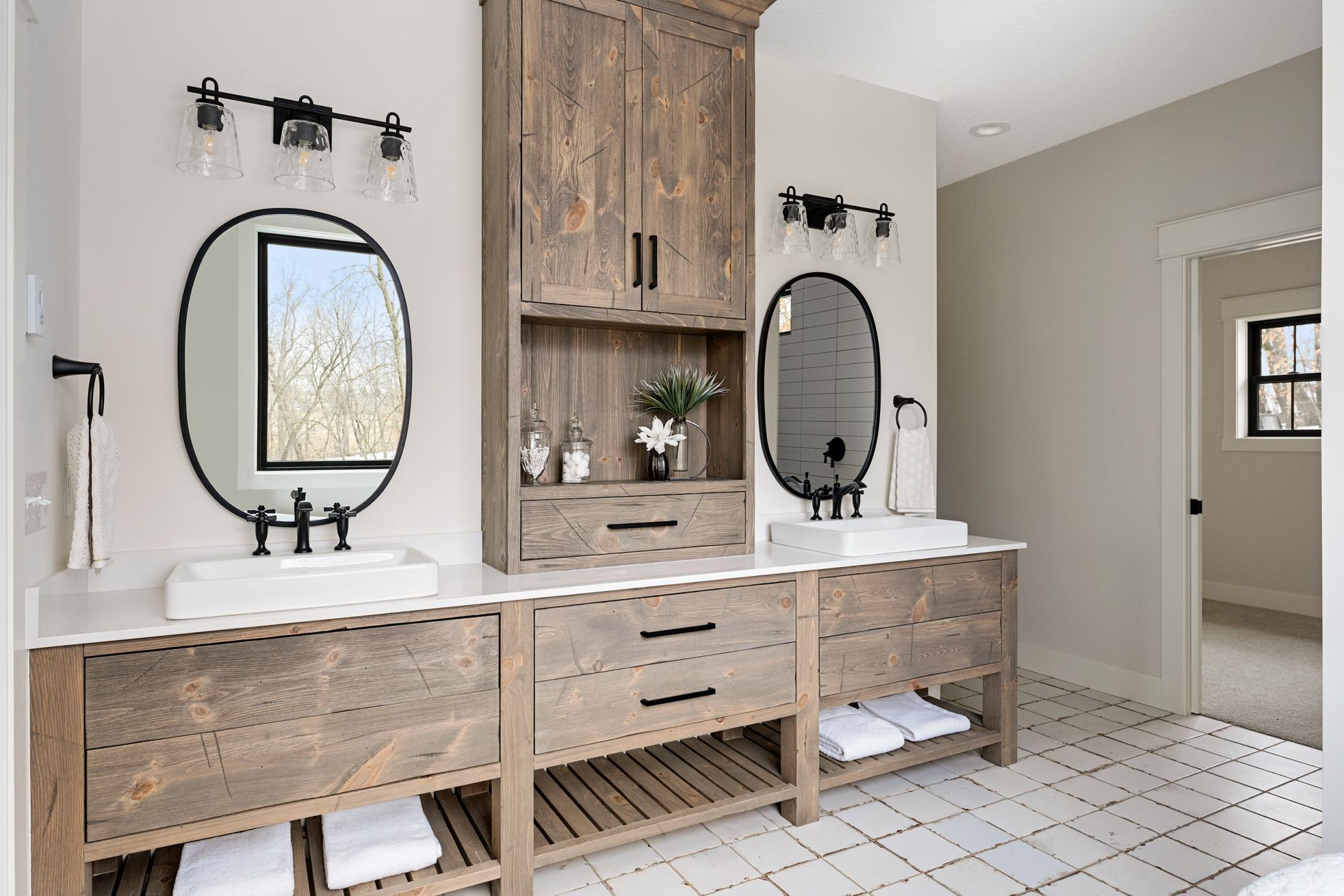 Prior Lake, Minnesota, 55372, United States, 5 Bedrooms Bedrooms, ,5 BathroomsBathrooms,Residential,Active,1989755