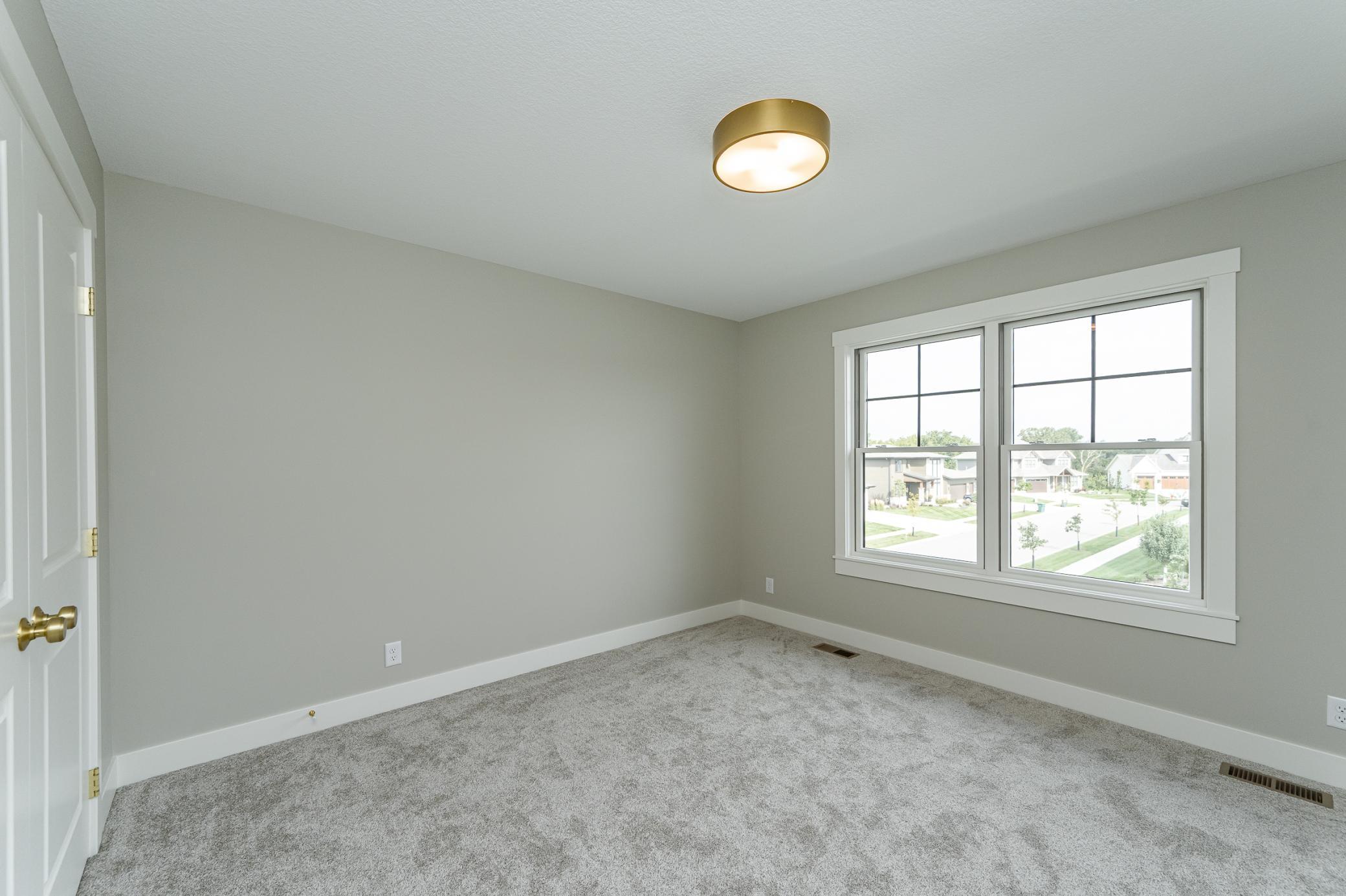 Rochester, Minnesota, 55902, United States, 6 Bedrooms Bedrooms, ,5 BathroomsBathrooms,Residential,Active,1936101