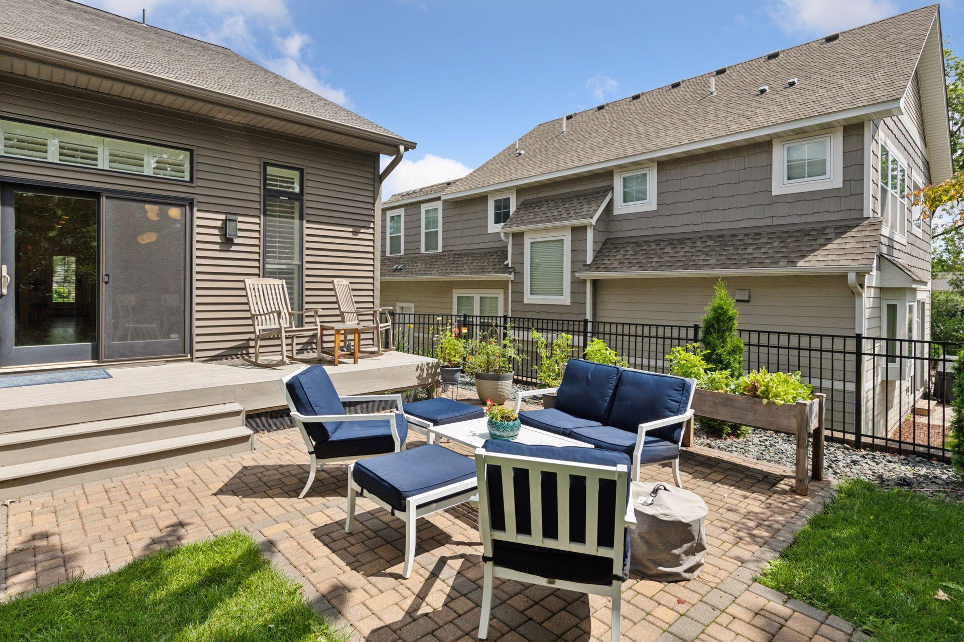 Minneapolis, Minnesota, 55410, United States, 5 Bedrooms Bedrooms, ,5 BathroomsBathrooms,Residential,Active,1929403