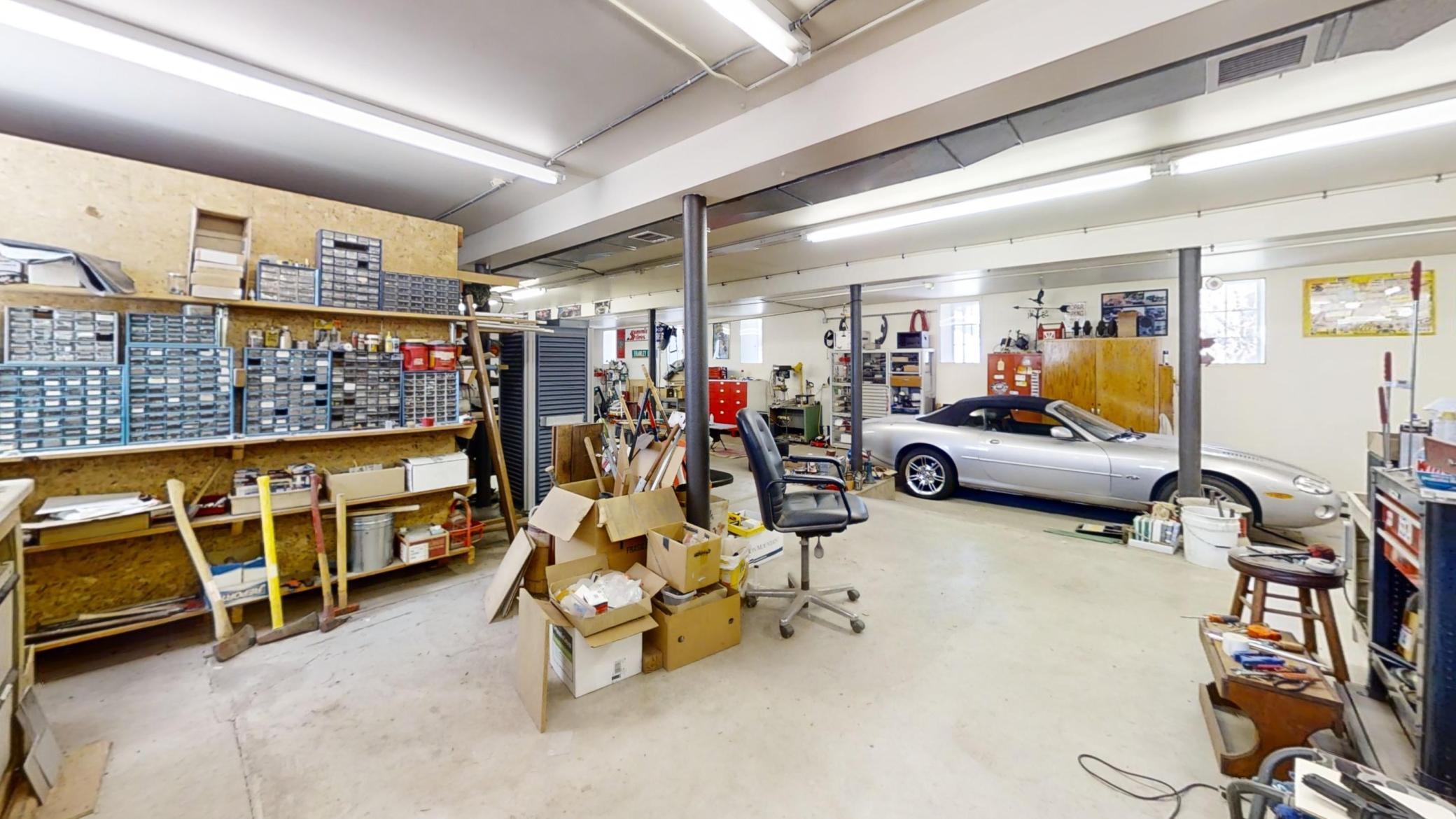 Northfield, Minnesota, 55057, United States, 3 Bedrooms Bedrooms, ,3 BathroomsBathrooms,Residential,Active,1920261