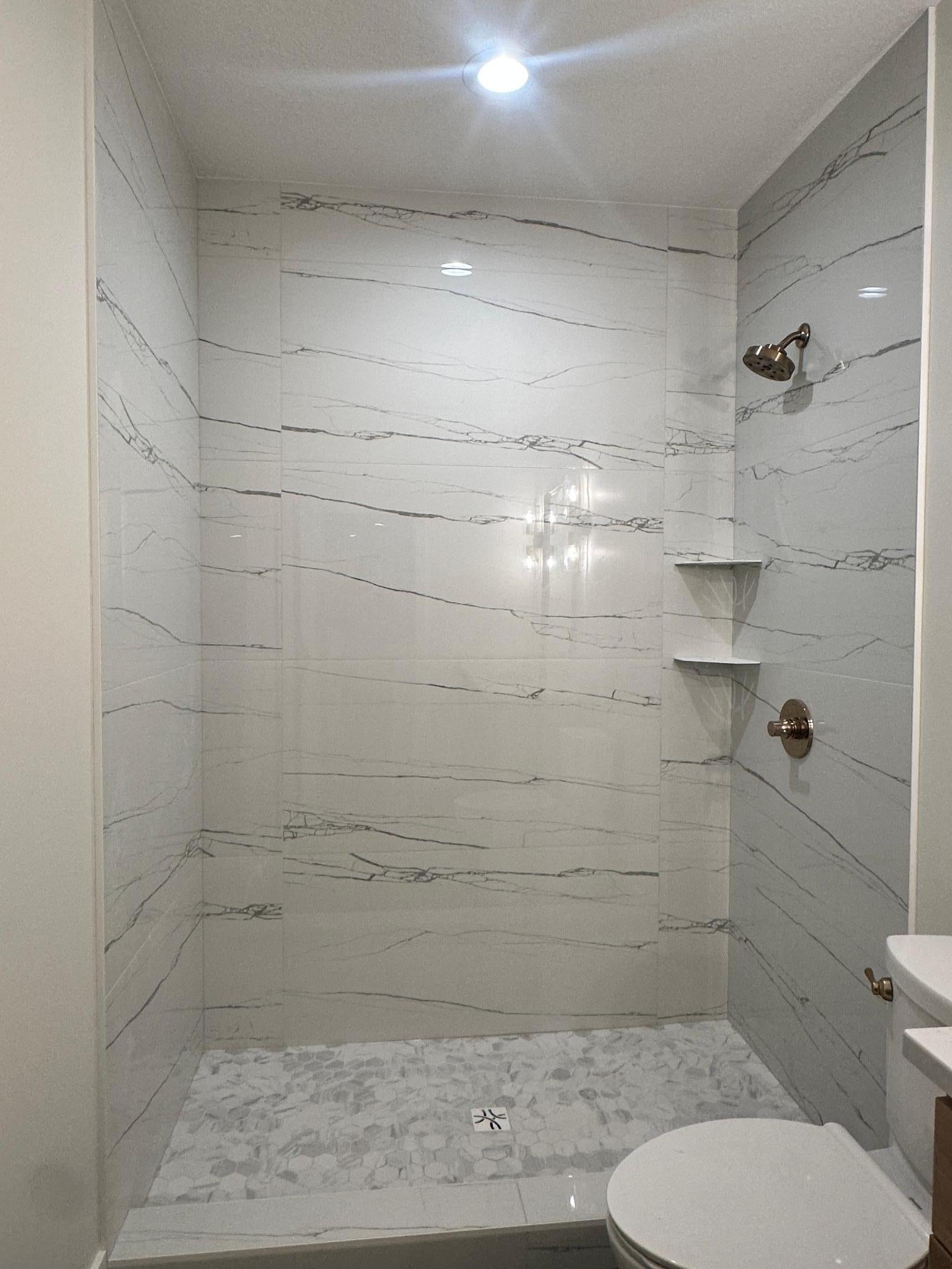 Rochester, Minnesota, 55901, United States, 5 Bedrooms Bedrooms, ,3 BathroomsBathrooms,Residential,Active,2007109