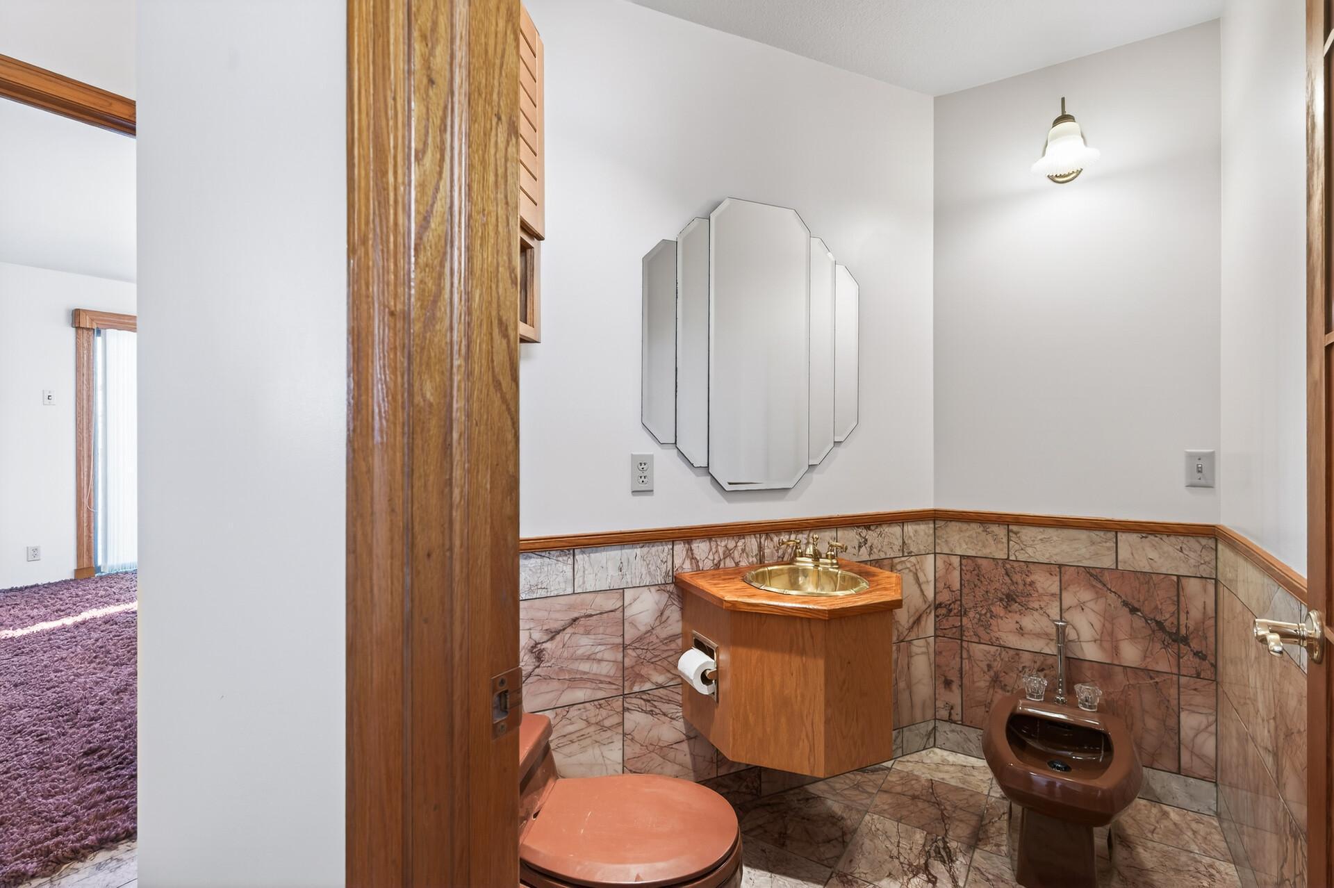 Excelsior, Minnesota, 55331, United States, 4 Bedrooms Bedrooms, ,5 BathroomsBathrooms,Residential,Active,2017105