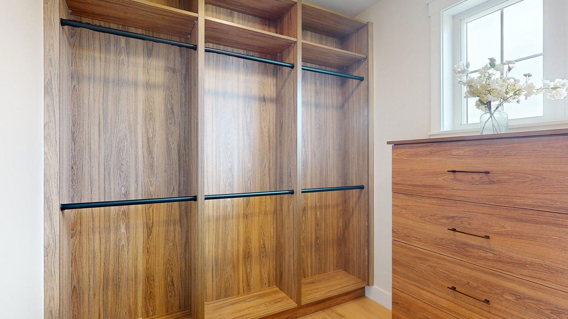 Rochester, Minnesota, 55901, United States, ,4 BathroomsBathrooms,Residential,Active,1853238