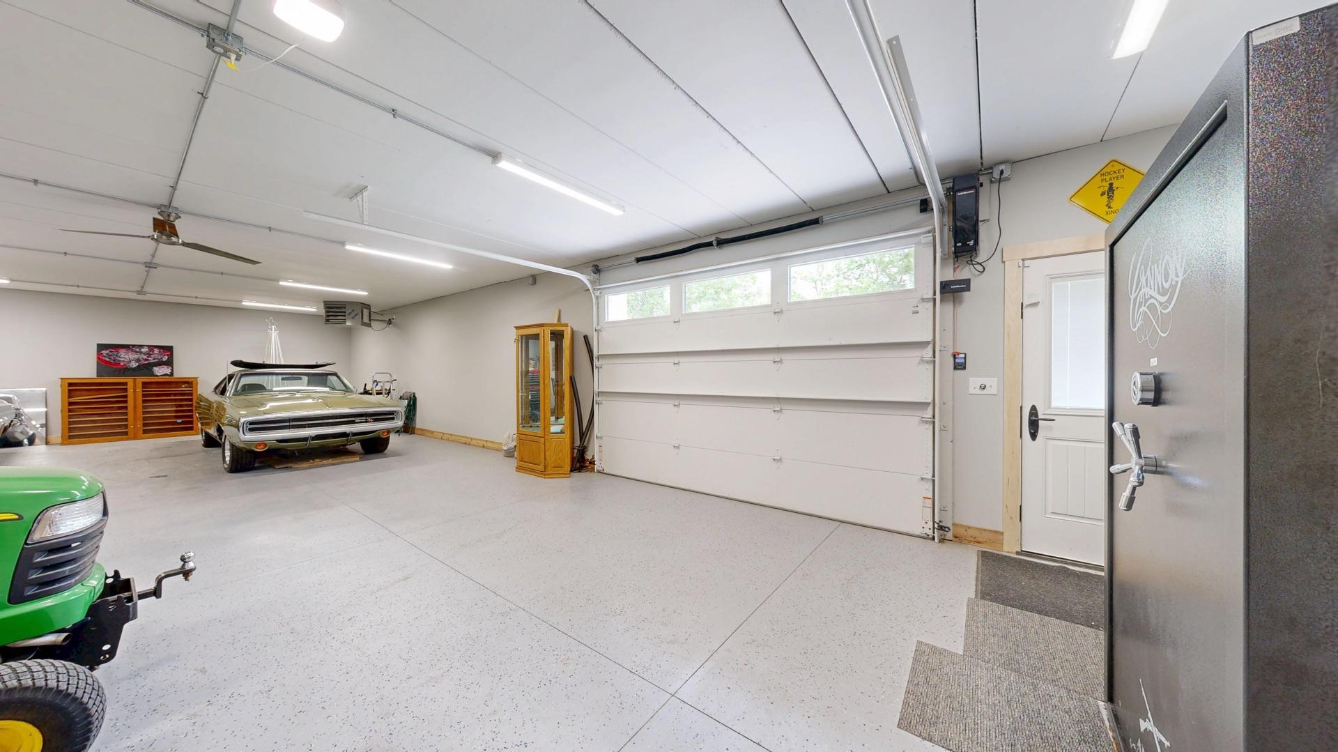 Rochester, Minnesota, 55902, United States, 4 Bedrooms Bedrooms, ,4 BathroomsBathrooms,Residential,Active,1853329