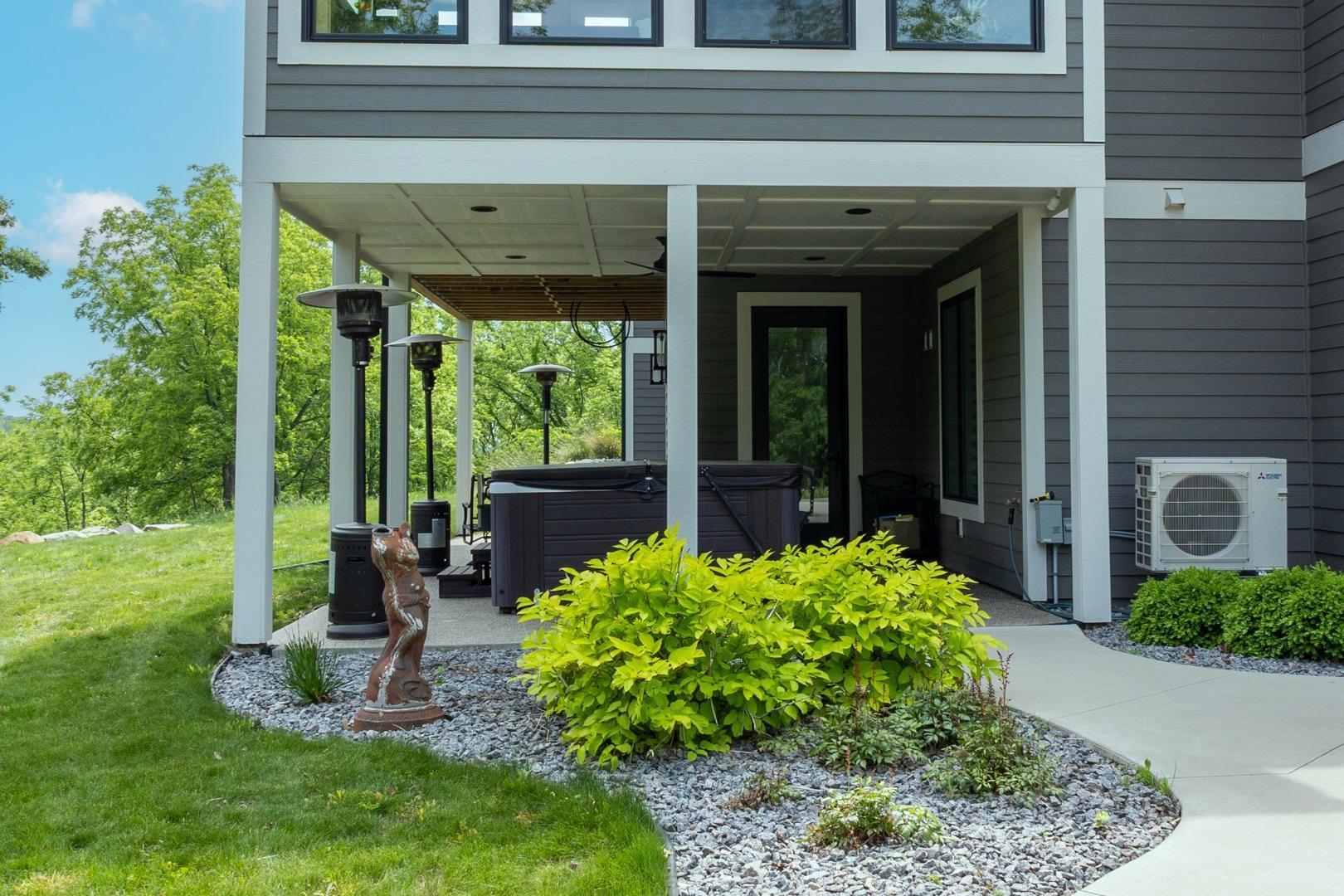 Rochester, Minnesota, 55902, United States, 4 Bedrooms Bedrooms, ,4 BathroomsBathrooms,Residential,Active,1853329