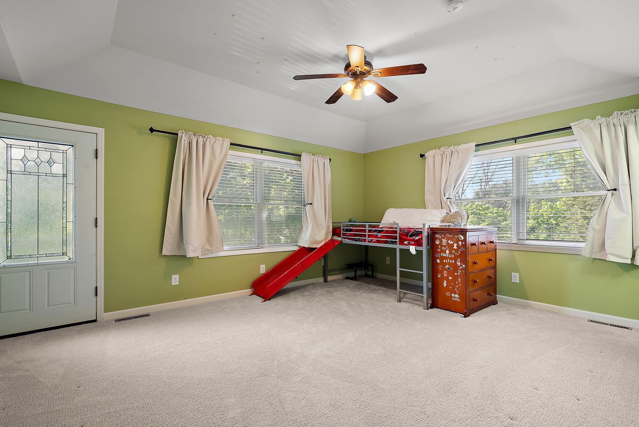 Minneapolis, Minnesota, 55424, United States, 5 Bedrooms Bedrooms, ,6 BathroomsBathrooms,Residential,Active,1936394