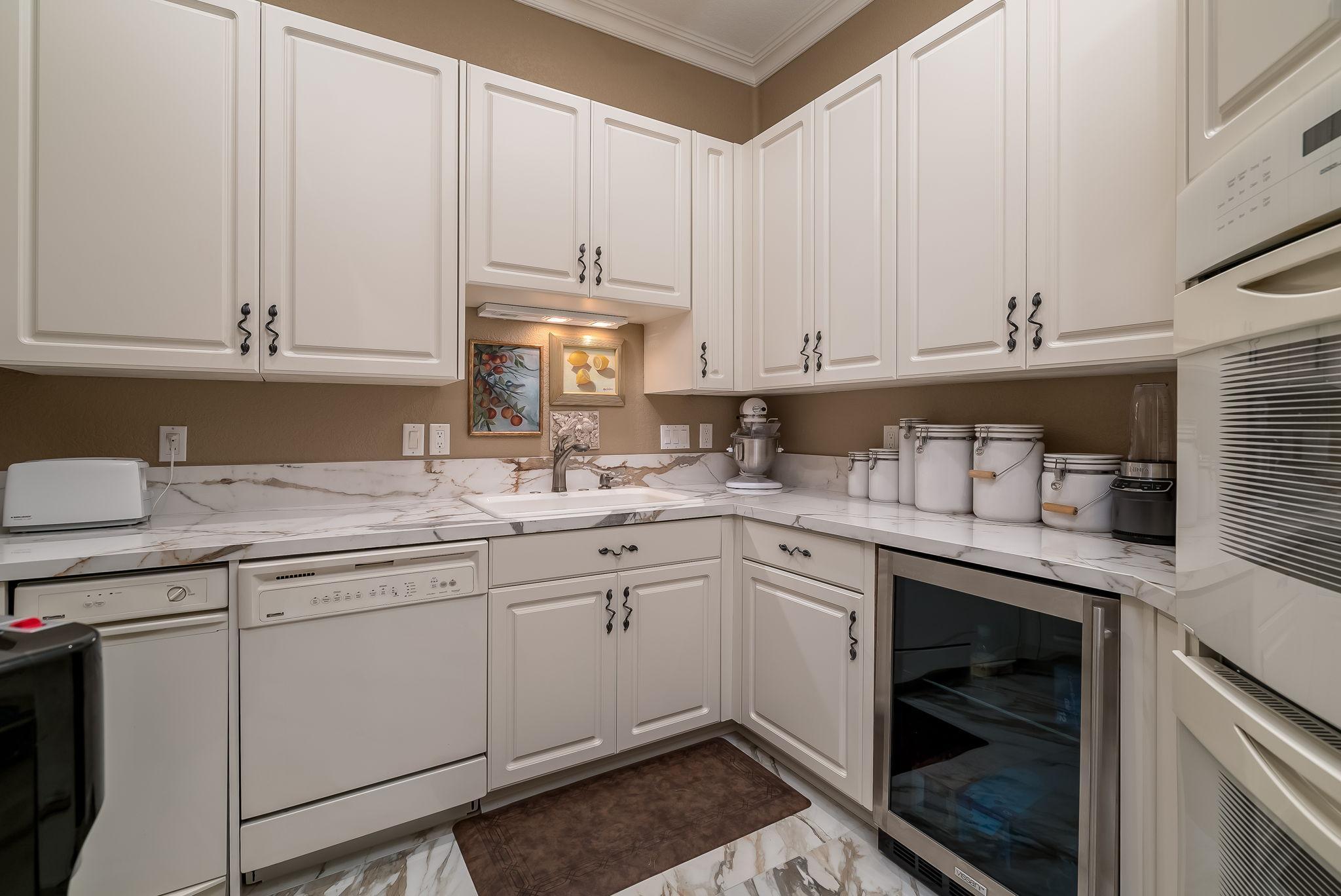 Prior Lake, Minnesota, 55372, United States, 4 Bedrooms Bedrooms, ,5 BathroomsBathrooms,Residential,Active,1922492