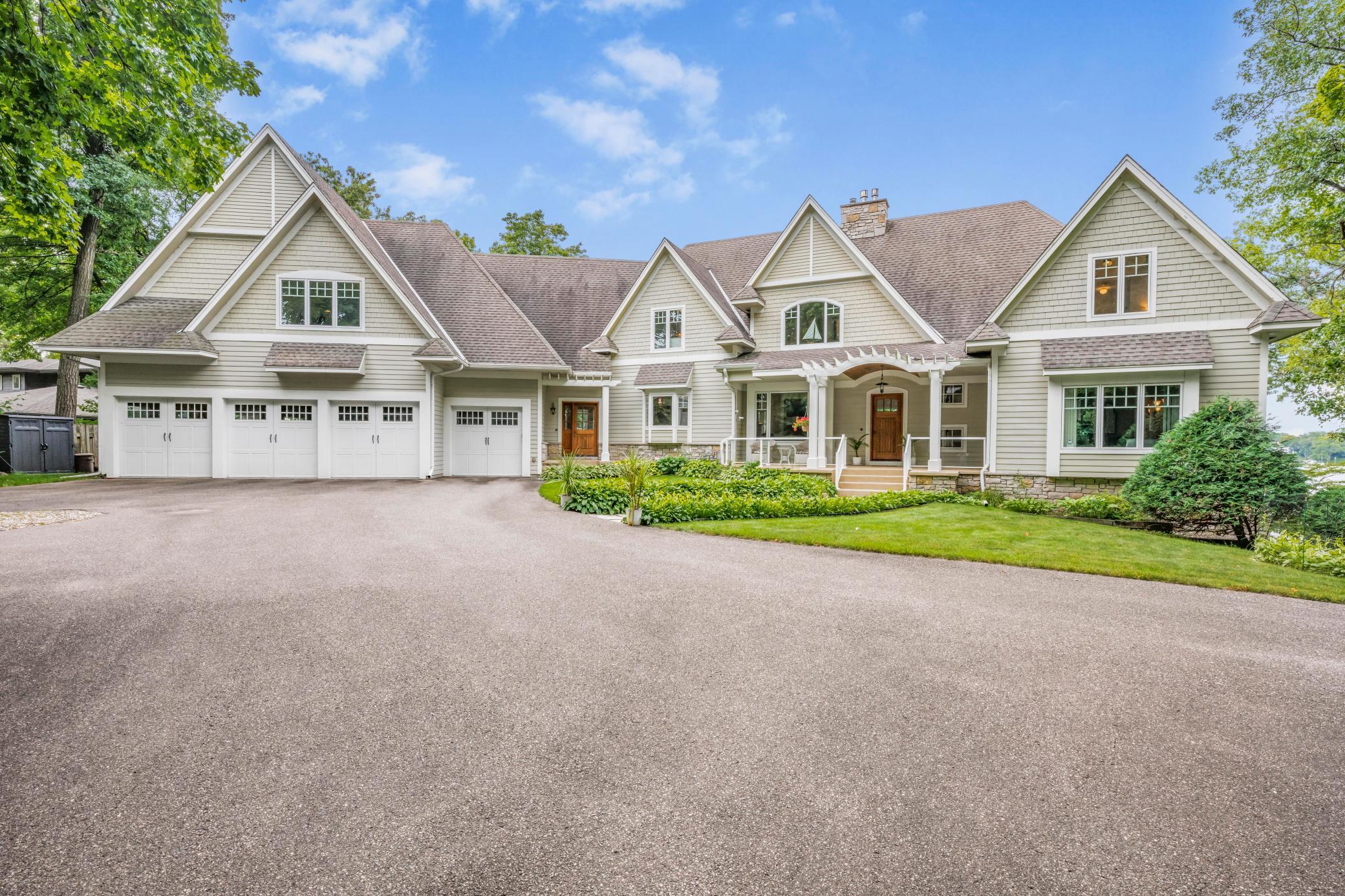 Orono, Minnesota, 55356, United States, 6 Bedrooms Bedrooms, ,6 BathroomsBathrooms,Residential,Active,1936632