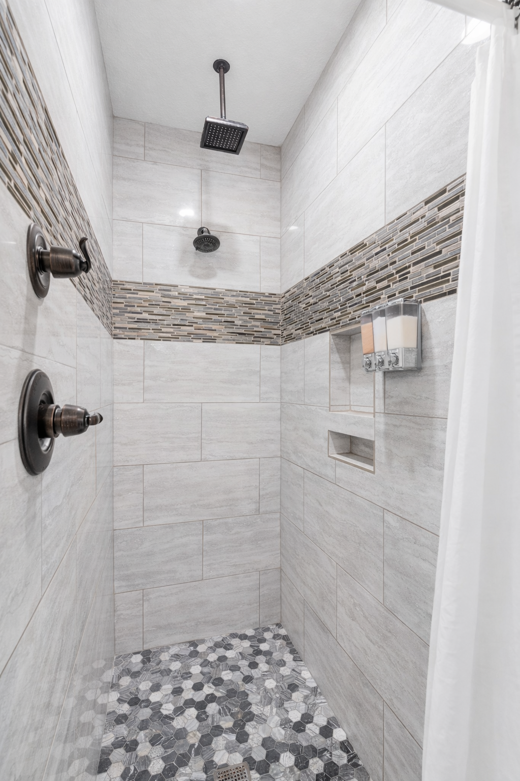 Cannon Falls, Minnesota, 55009, United States, 4 Bedrooms Bedrooms, ,3 BathroomsBathrooms,Residential,Active,2007288