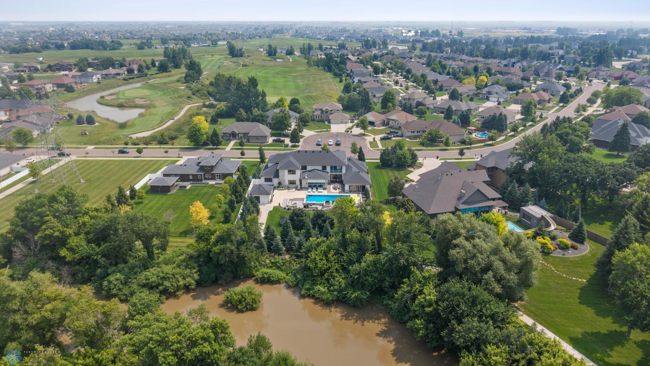 Fargo, North Dakota, 58104, United States, 5 Bedrooms Bedrooms, ,7 BathroomsBathrooms,Residential,Active,1941361