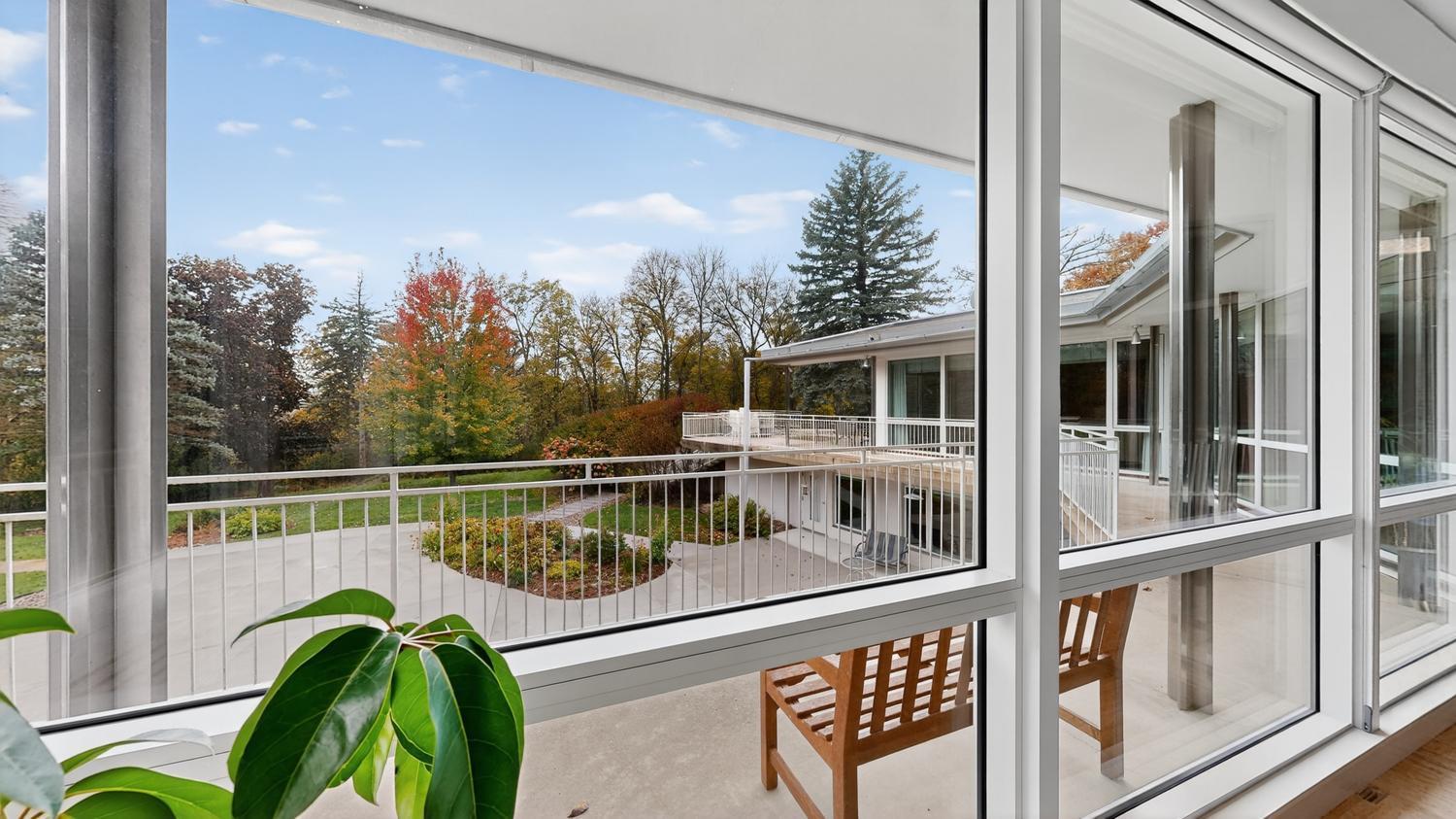 Rochester, Minnesota, 55902, United States, 10 Bedrooms Bedrooms, ,6 BathroomsBathrooms,Residential,Active,1970931