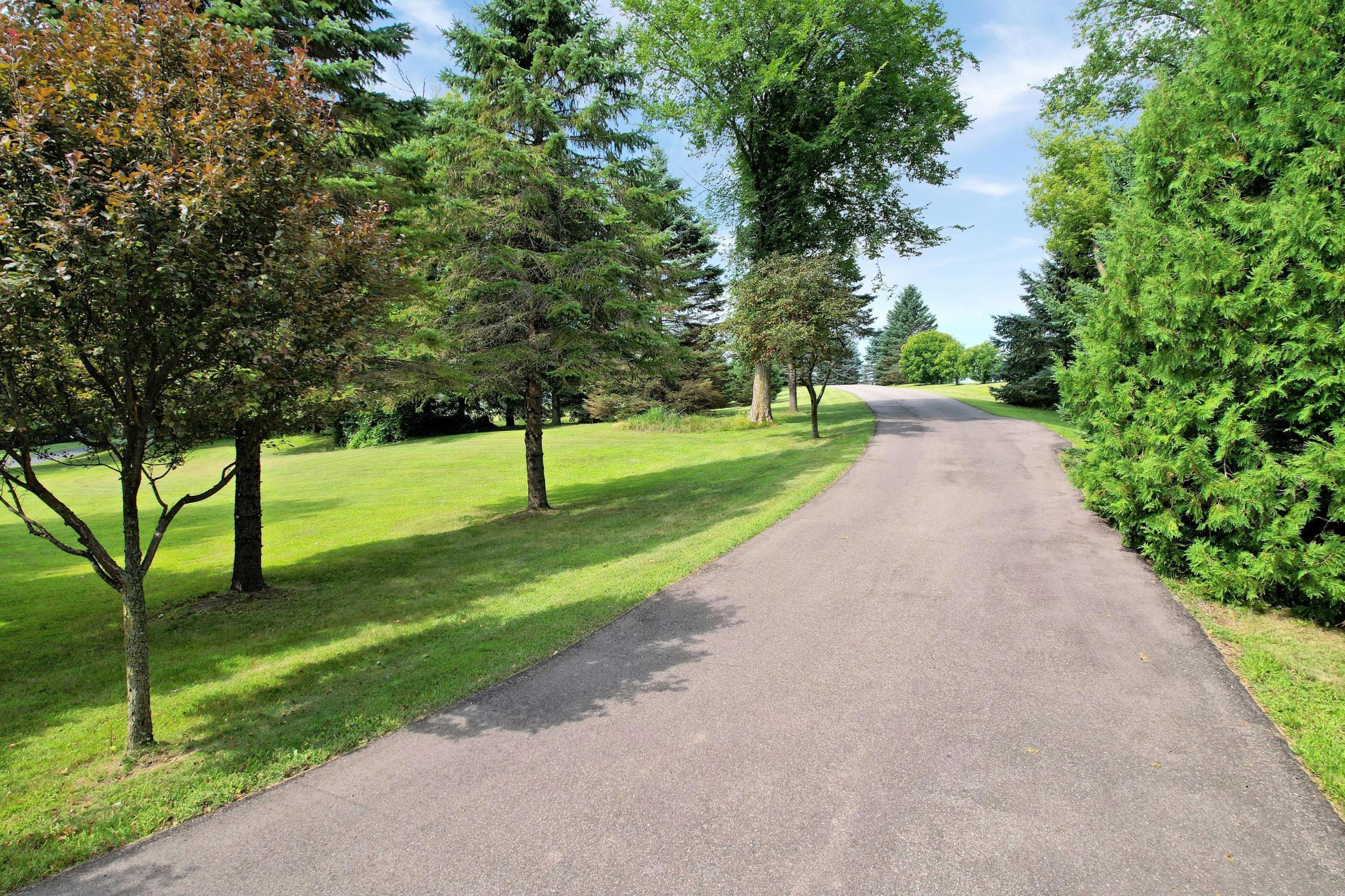 Prescott, Wisconsin, 54021, United States, 5 Bedrooms Bedrooms, ,4 BathroomsBathrooms,Residential,Active,1922293
