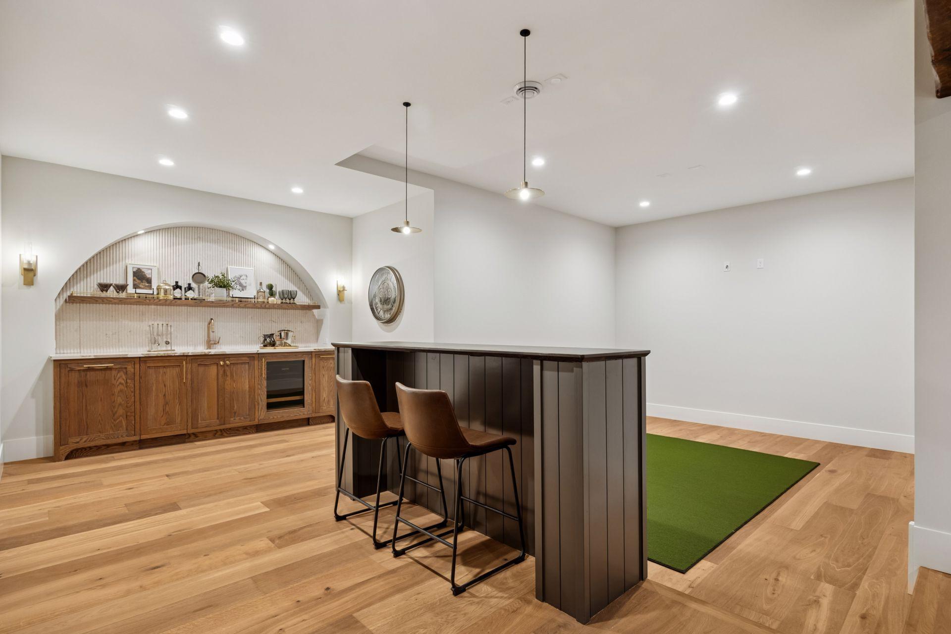 Minneapolis, Minnesota, 55424, United States, 5 Bedrooms Bedrooms, ,6 BathroomsBathrooms,Residential,Active,1920221