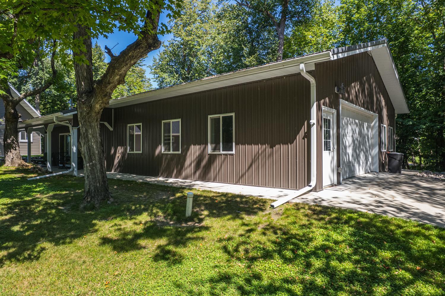 Pelican Rapids, Minnesota, 56572, United States, 5 Bedrooms Bedrooms, ,3 BathroomsBathrooms,Residential,Active,1927674