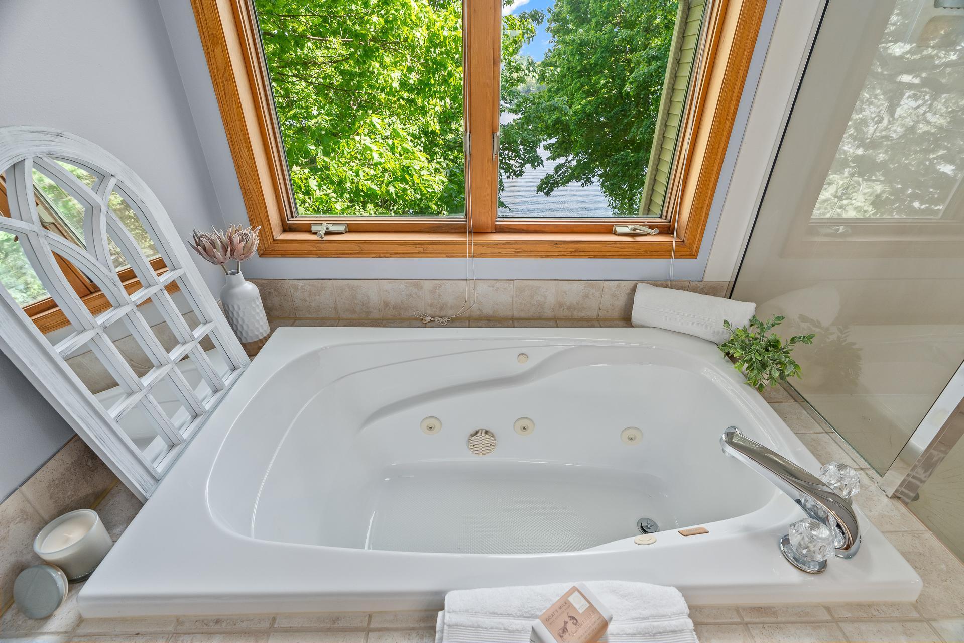 Prior Lake, Minnesota, 55372, United States, 4 Bedrooms Bedrooms, ,4 BathroomsBathrooms,Residential,Active,1995257