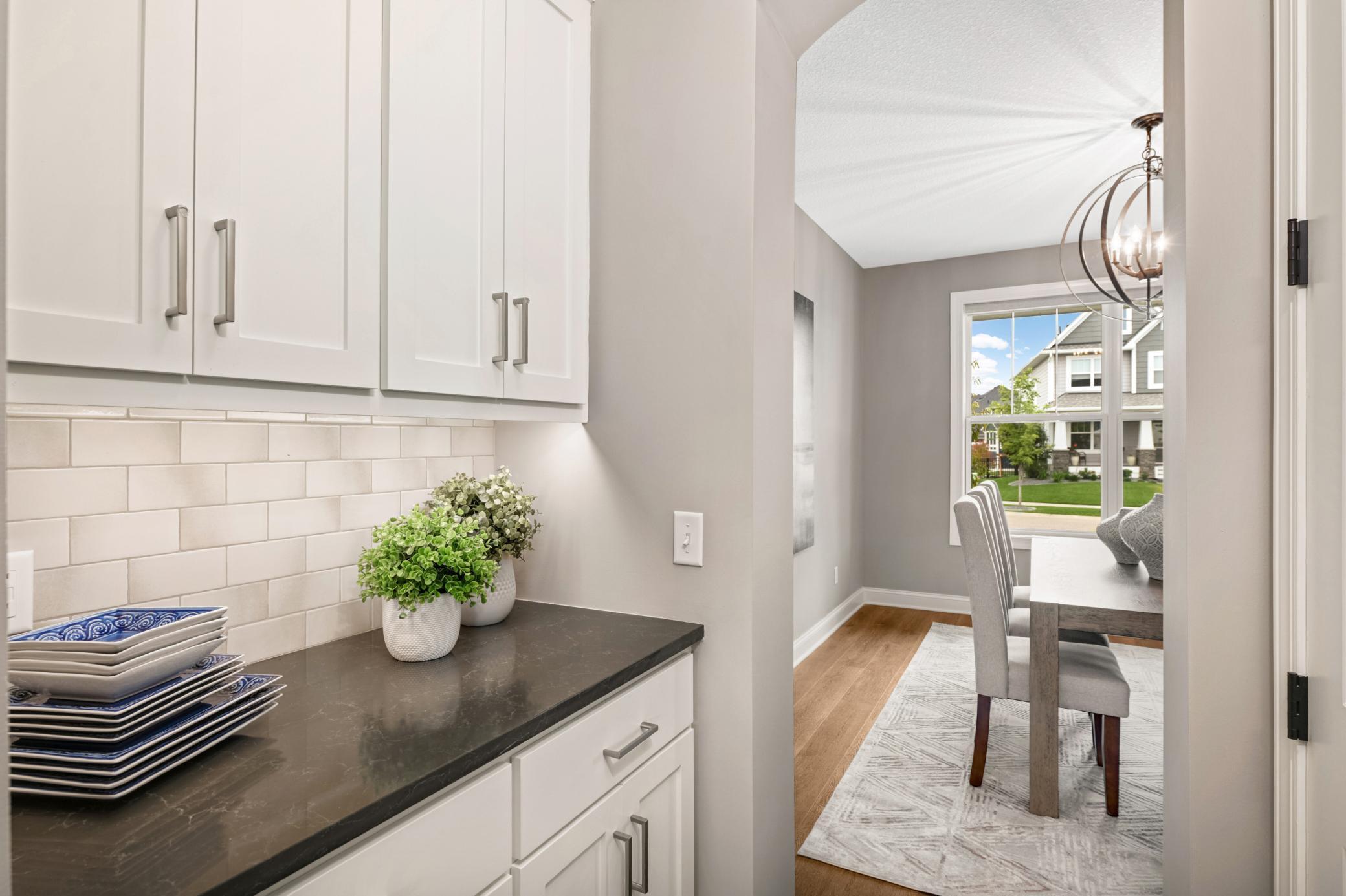 Lakeville, Minnesota, 55044, United States, 5 Bedrooms Bedrooms, ,6 BathroomsBathrooms,Residential,Active,1943786