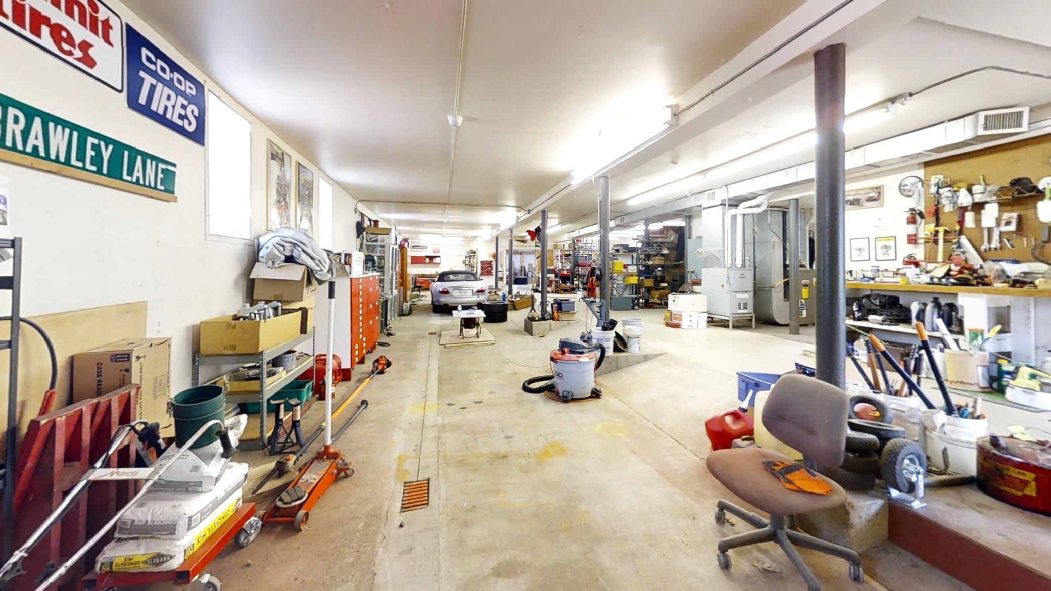 Northfield, Minnesota, 55057, United States, 3 Bedrooms Bedrooms, ,3 BathroomsBathrooms,Residential,Active,1920261