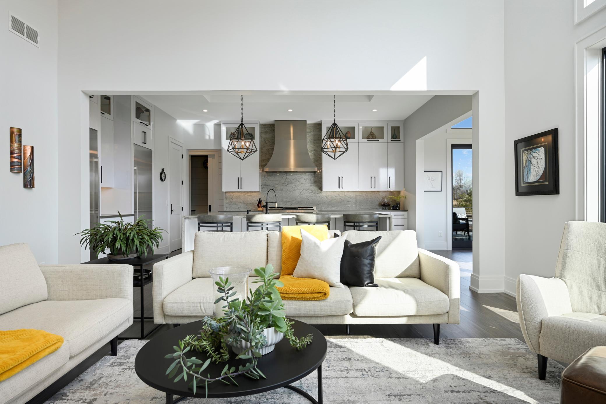 Prior Lake, Minnesota, 55372, United States, 4 Bedrooms Bedrooms, ,4 BathroomsBathrooms,Residential,Active,1920284
