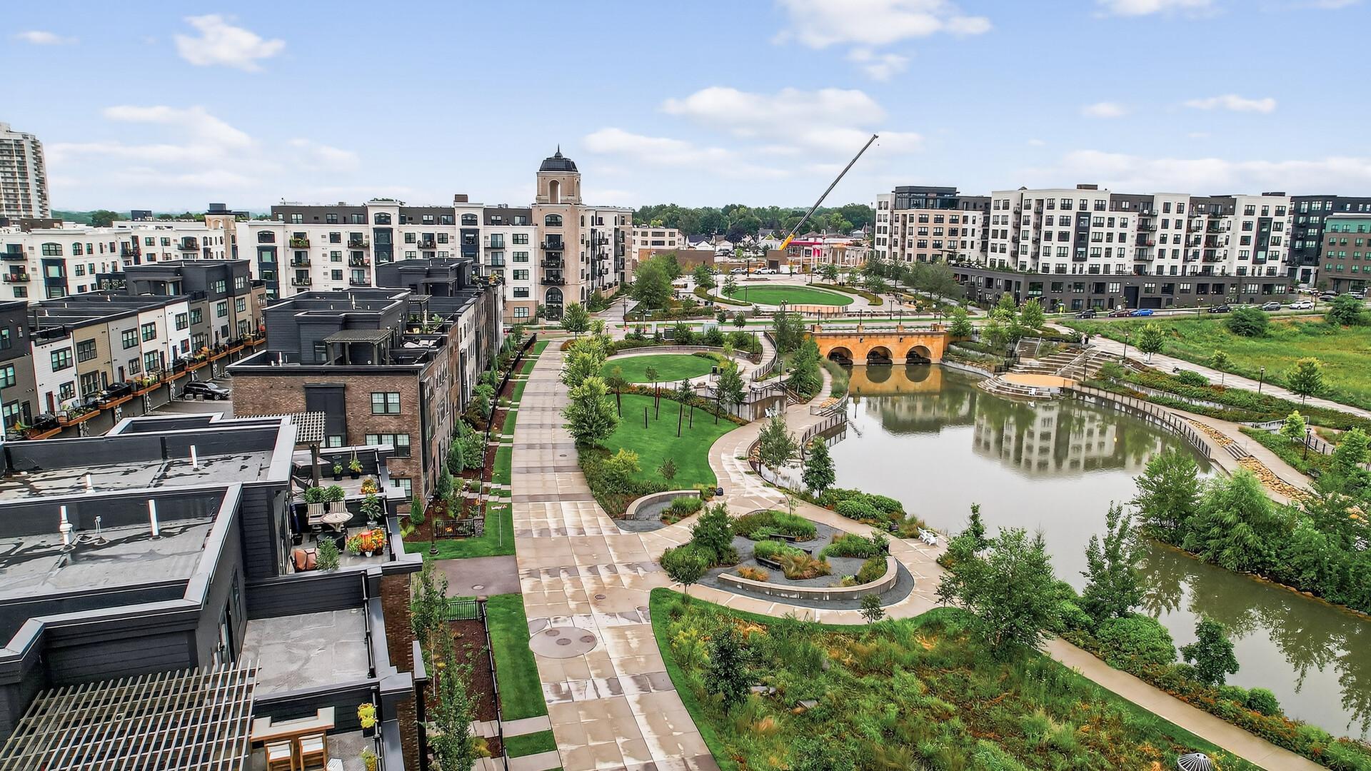 Saint Paul, Minnesota, 55116, United States, 4 Bedrooms Bedrooms, ,4 BathroomsBathrooms,Residential,Active,2003561