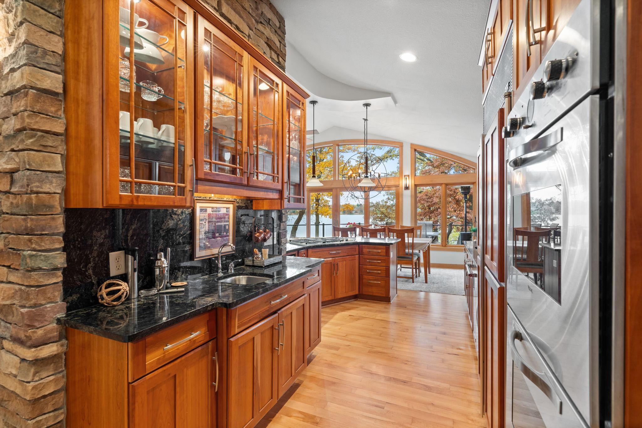 Arden Hills, Minnesota, 55112, United States, 4 Bedrooms Bedrooms, ,3 BathroomsBathrooms,Residential,Active,1973290