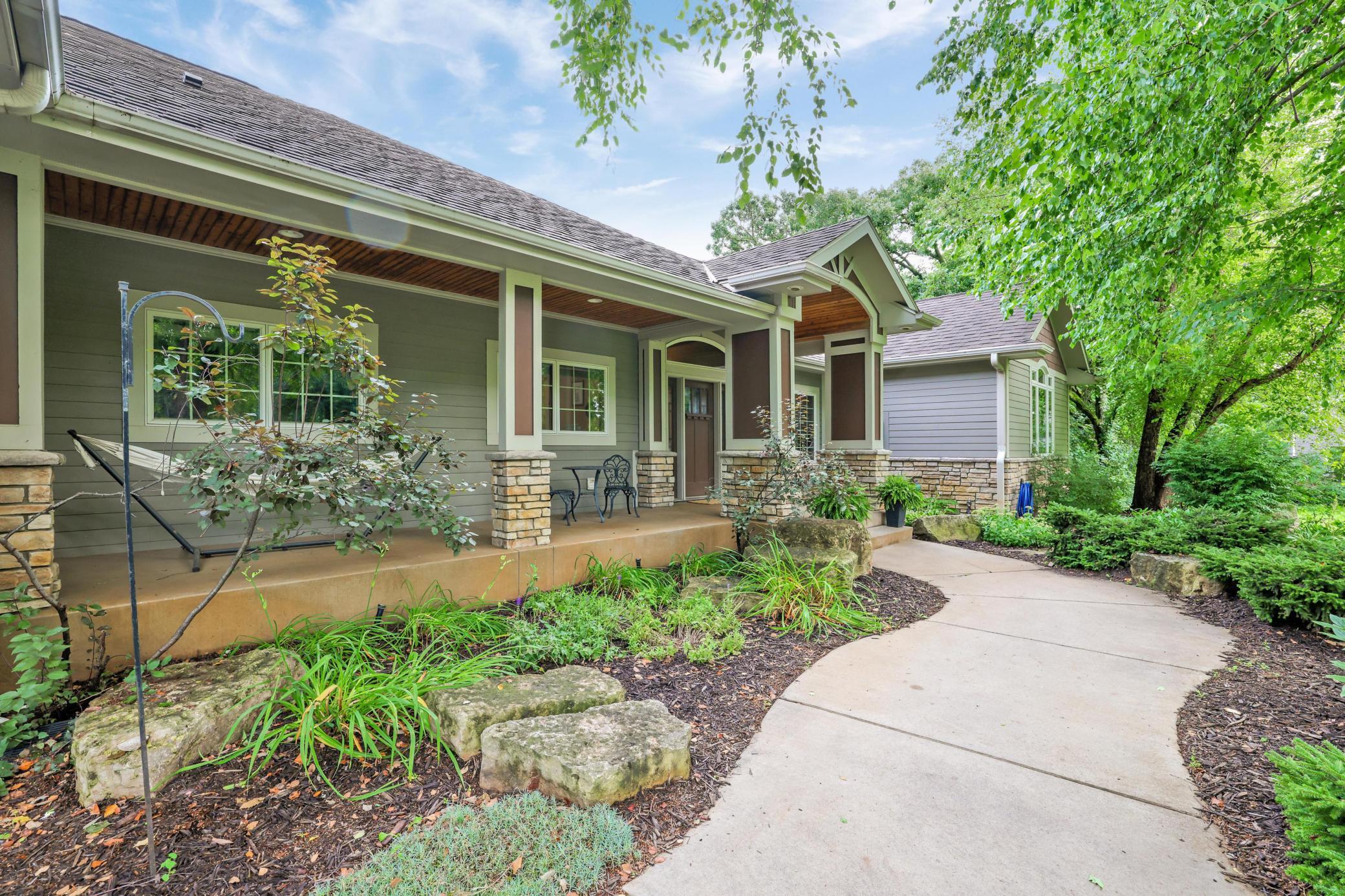 Prescott, Wisconsin, 54021, United States, 5 Bedrooms Bedrooms, ,4 BathroomsBathrooms,Residential,Active,1961932