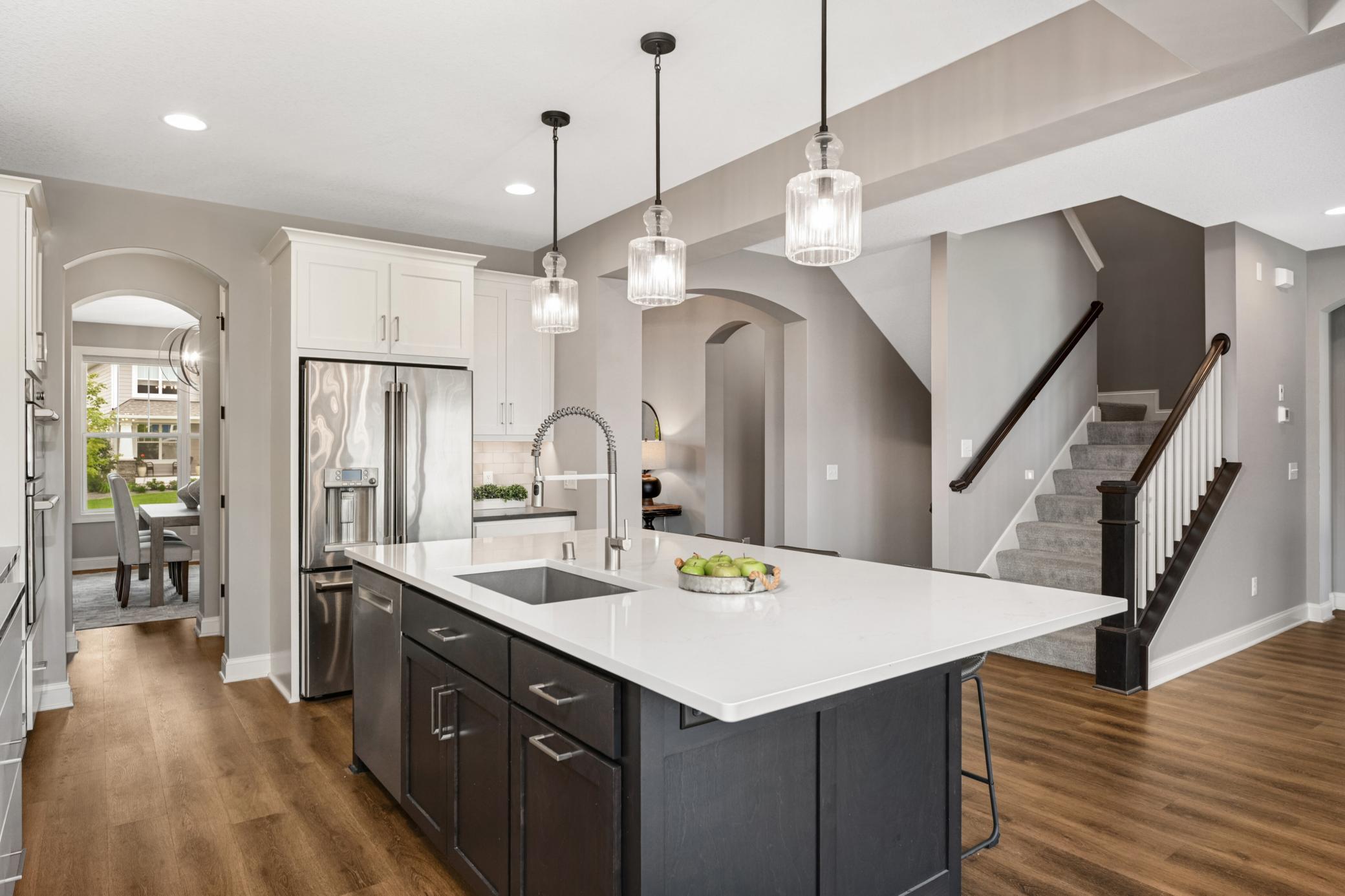 Lakeville, Minnesota, 55044, United States, 5 Bedrooms Bedrooms, ,6 BathroomsBathrooms,Residential,Active,1943786