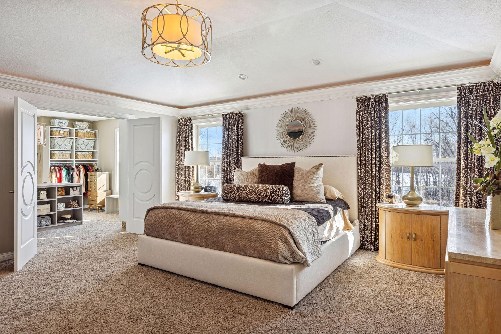 West Saint Paul, Minnesota, 55118, United States, 5 Bedrooms Bedrooms, ,5 BathroomsBathrooms,Residential,Active,2013431