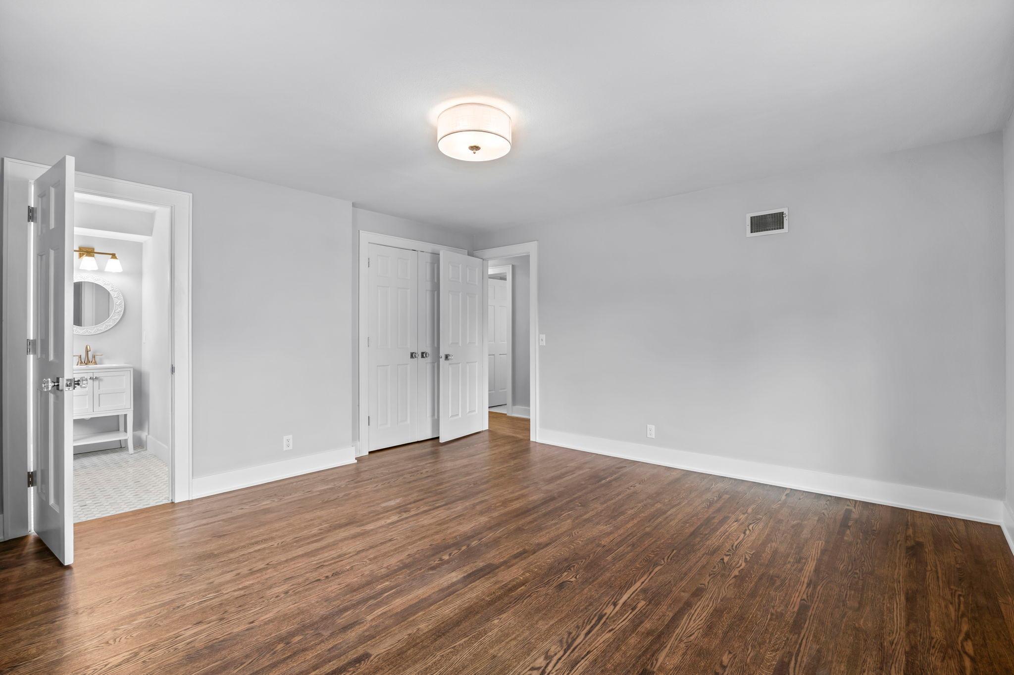 Minneapolis, Minnesota, 55435, United States, 5 Bedrooms Bedrooms, ,5 BathroomsBathrooms,Residential,Active,1944270