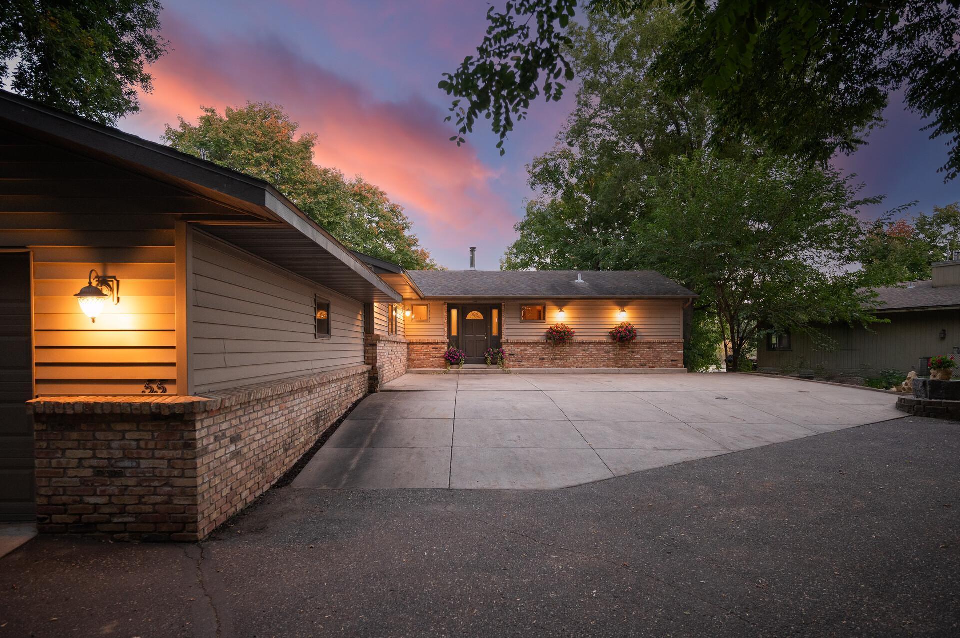 Excelsior, Minnesota, 55331, United States, 4 Bedrooms Bedrooms, ,5 BathroomsBathrooms,Residential,Active,2017105
