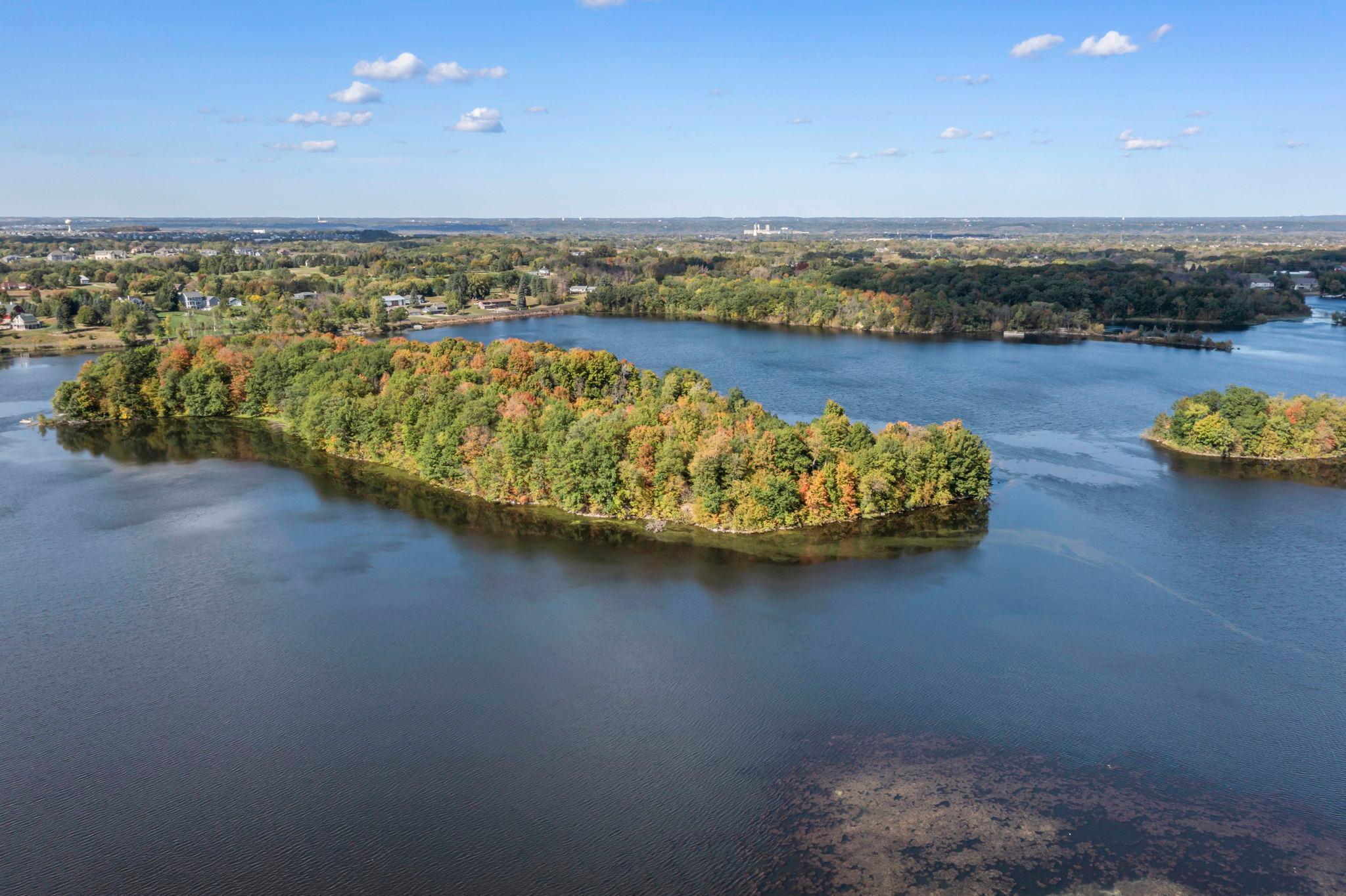 Shakopee, Minnesota, 55379, United States, 5 Bedrooms Bedrooms, ,5 BathroomsBathrooms,Residential,Active,1964254