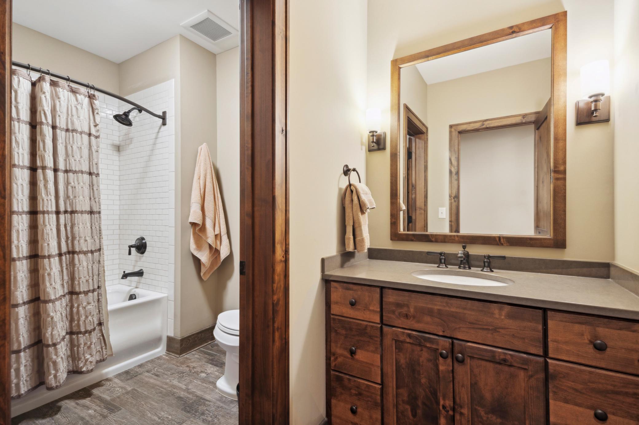Wayzata, Minnesota, 55391, United States, 3 Bedrooms Bedrooms, ,4 BathroomsBathrooms,Residential,Active,1764465