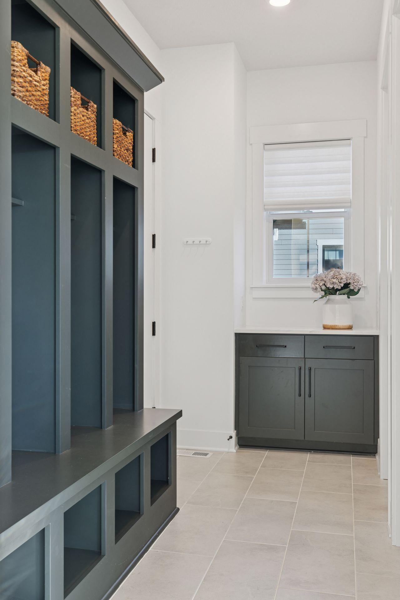 Lake Elmo, Minnesota, 55042, United States, 5 Bedrooms Bedrooms, ,5 BathroomsBathrooms,Residential,Active,1987220