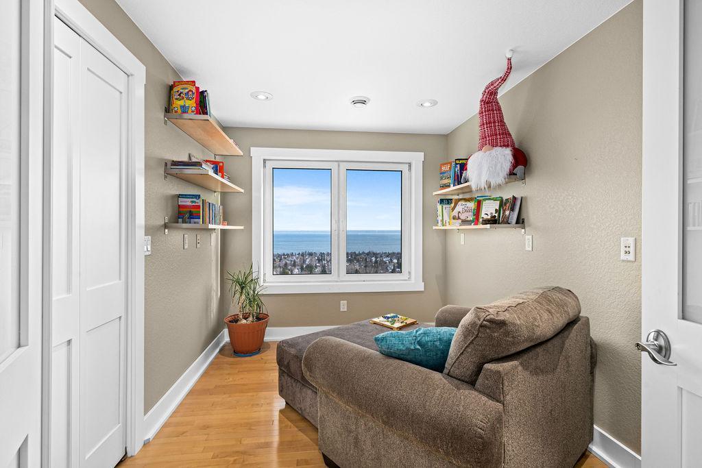 Duluth, Minnesota, 55804, United States, 5 Bedrooms Bedrooms, ,6 BathroomsBathrooms,Residential,Active,2014596