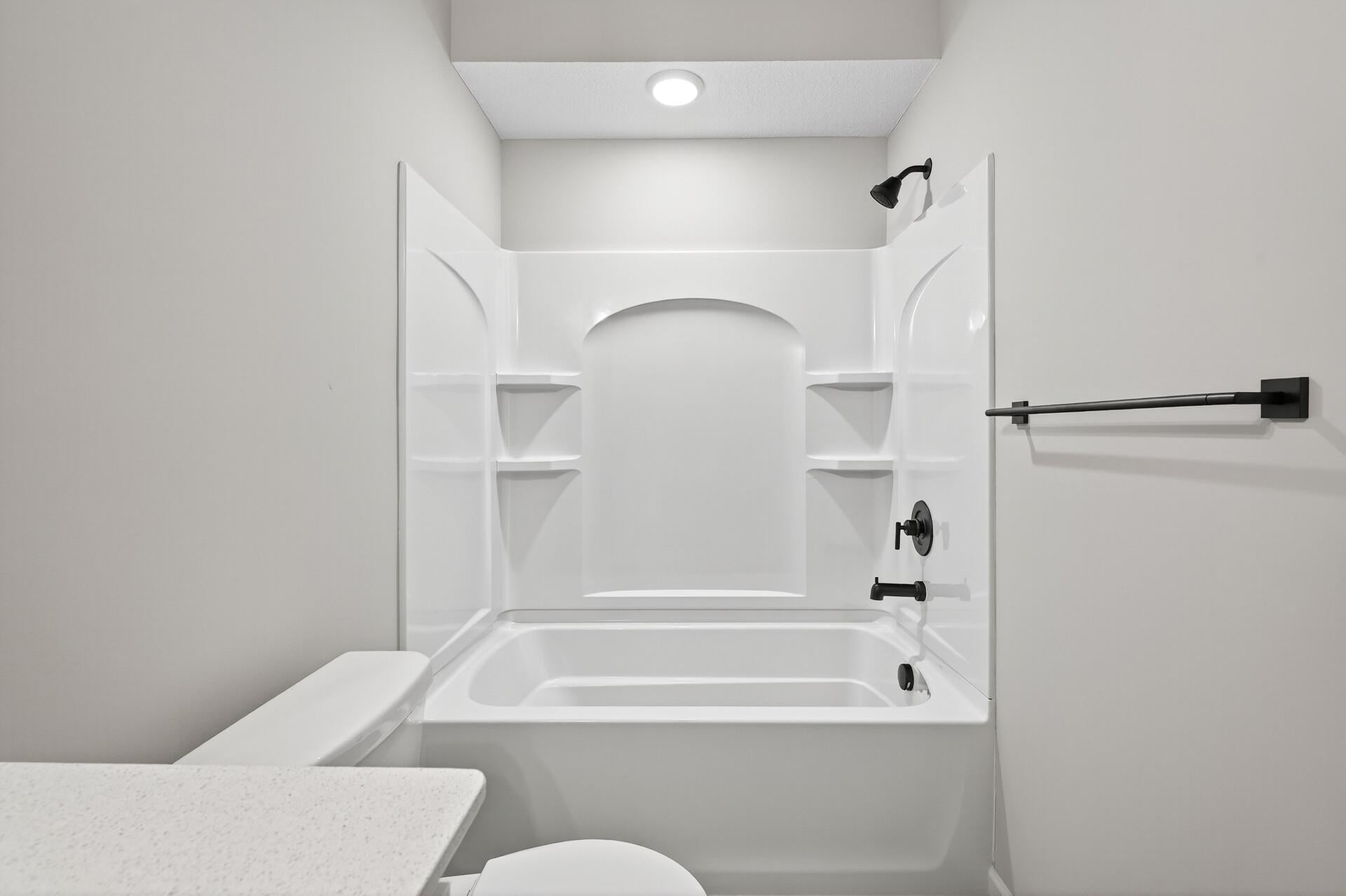 Saint Paul, Minnesota, 55116, United States, 4 Bedrooms Bedrooms, ,4 BathroomsBathrooms,Residential,Active,2003561