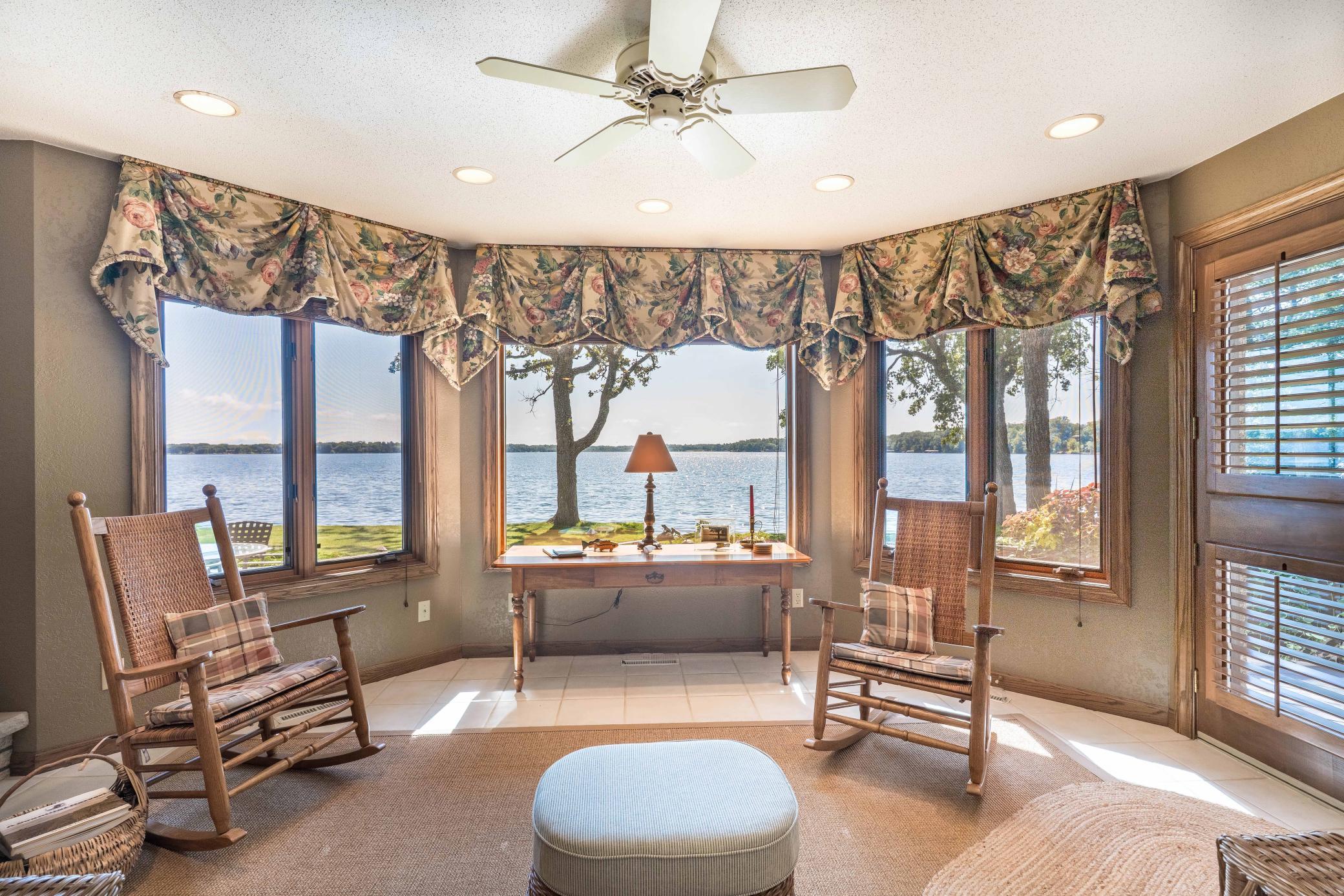 Alexandria, Minnesota, 56308, United States, 4 Bedrooms Bedrooms, ,6 BathroomsBathrooms,Residential,Active,1964256