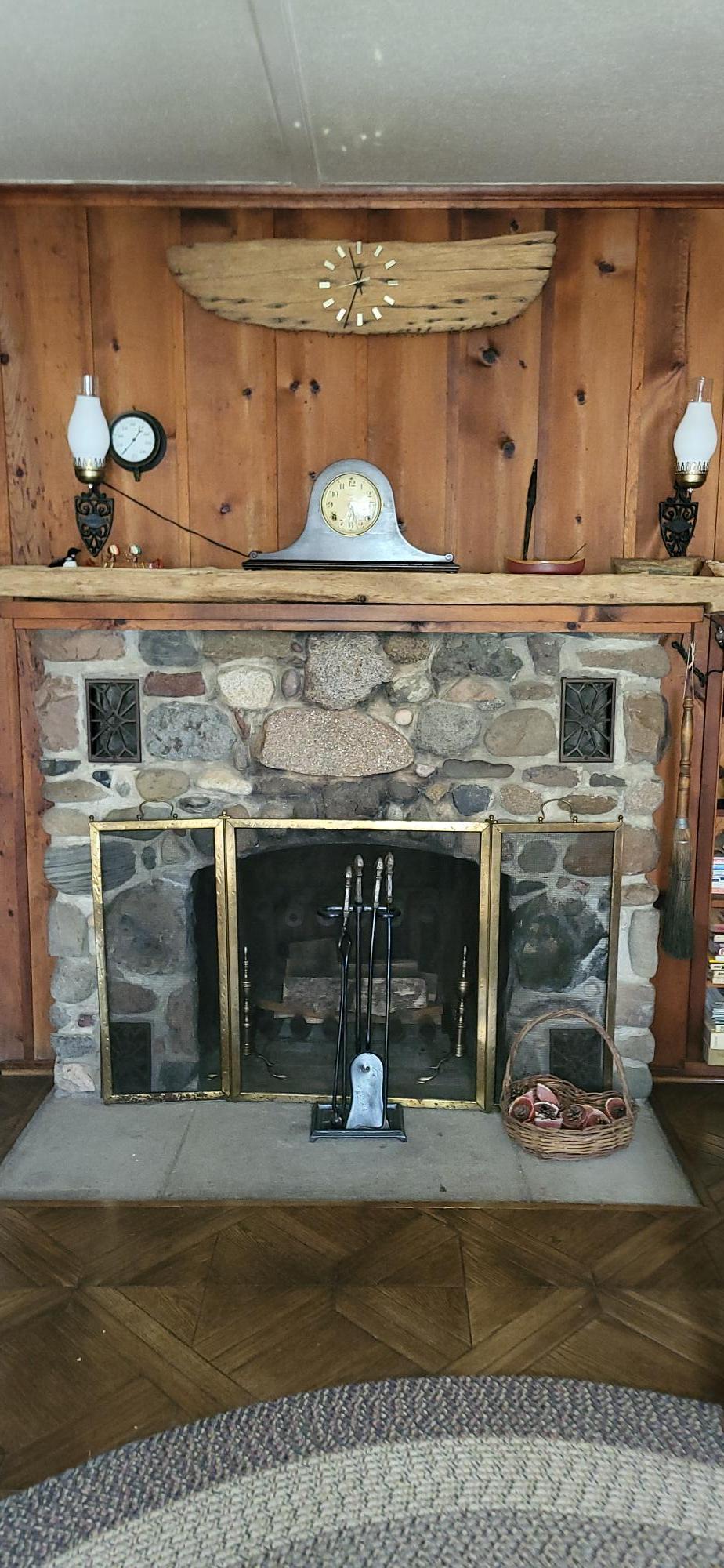 Marine On Saint Croix, Minnesota, 55047, United States, 2 Bedrooms Bedrooms, ,1 BathroomBathrooms,Residential,Active,1988450