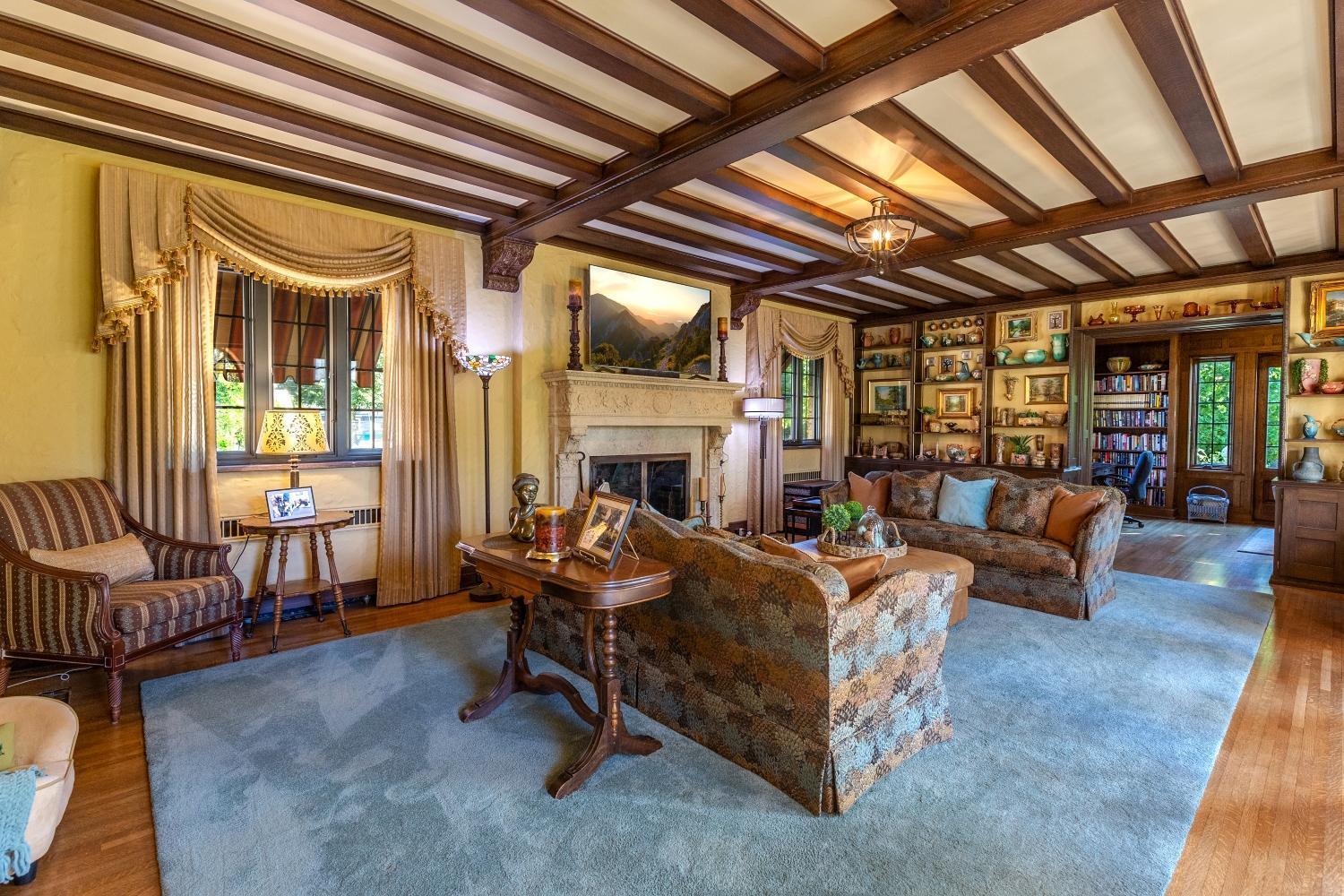 Winona, Minnesota, 55987, United States, 6 Bedrooms Bedrooms, ,6 BathroomsBathrooms,Residential,Active,1926925